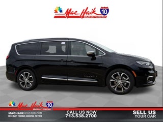 2026 Chrysler Pacifica Pinnacle