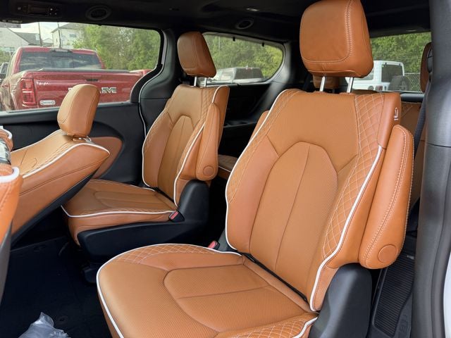 2026 Chrysler Pacifica PACIFICA PINNACLE