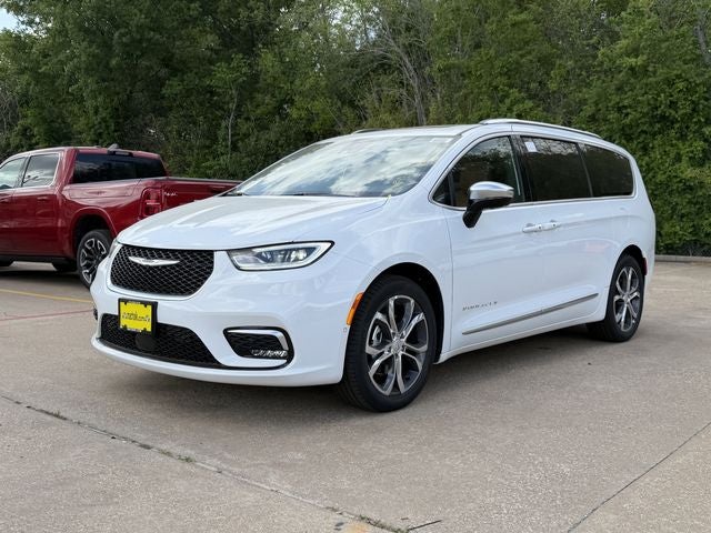 2026 Chrysler Pacifica PACIFICA PINNACLE