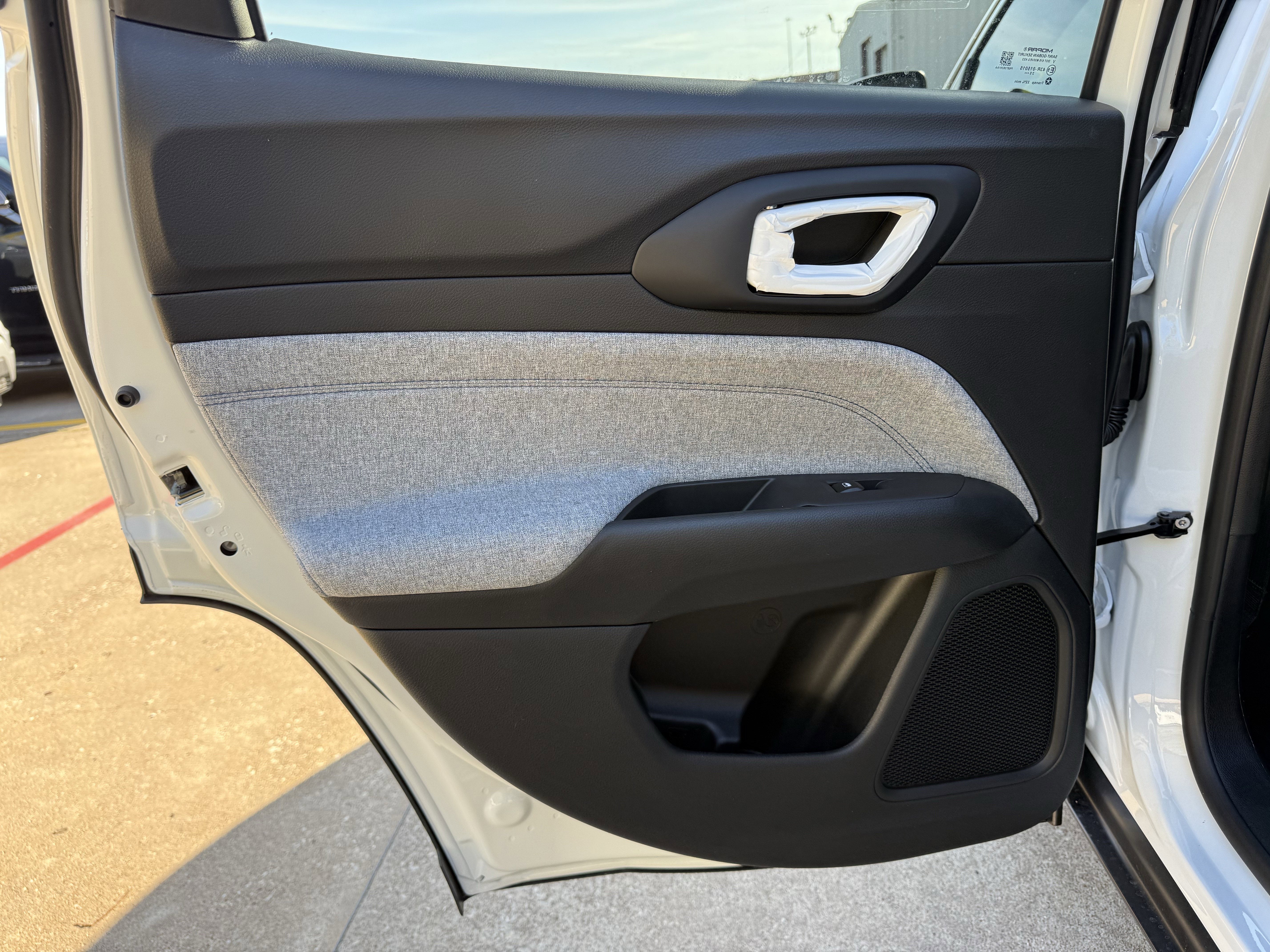 2026 Jeep Compass COMPASS LATITUDE 4X4