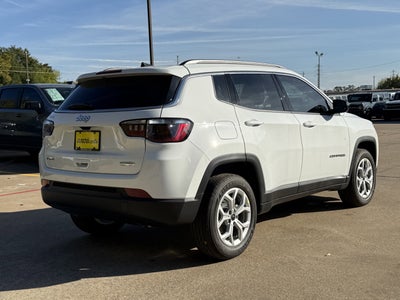 2026 Jeep Compass COMPASS LATITUDE 4X4