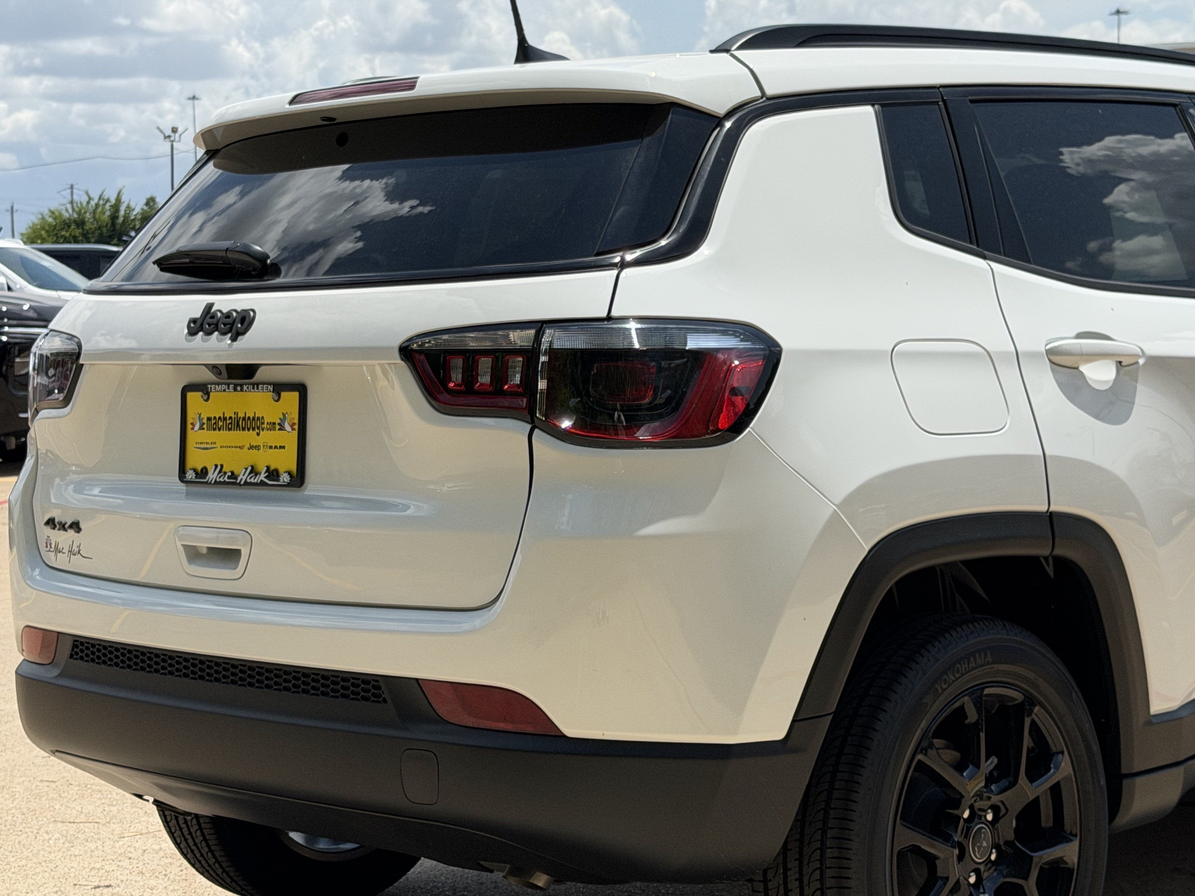 2026 Jeep Compass Latitude Altitude