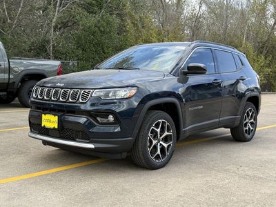 2026 Jeep Compass COMPASS LIMITED 4X4
