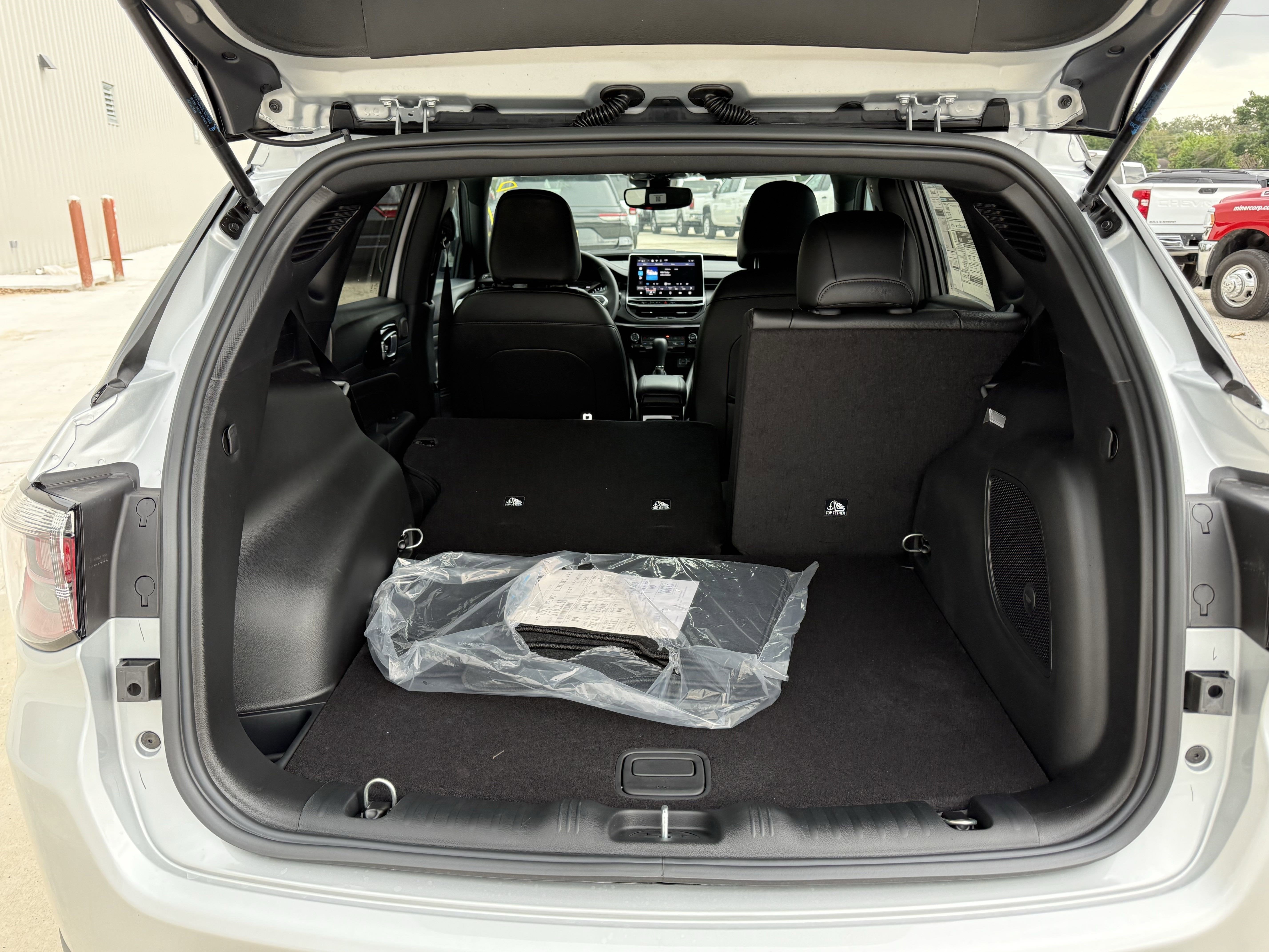 2025 Jeep Compass COMPASS LIMITED 4X4