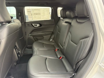 2025 Jeep Compass COMPASS LIMITED 4X4