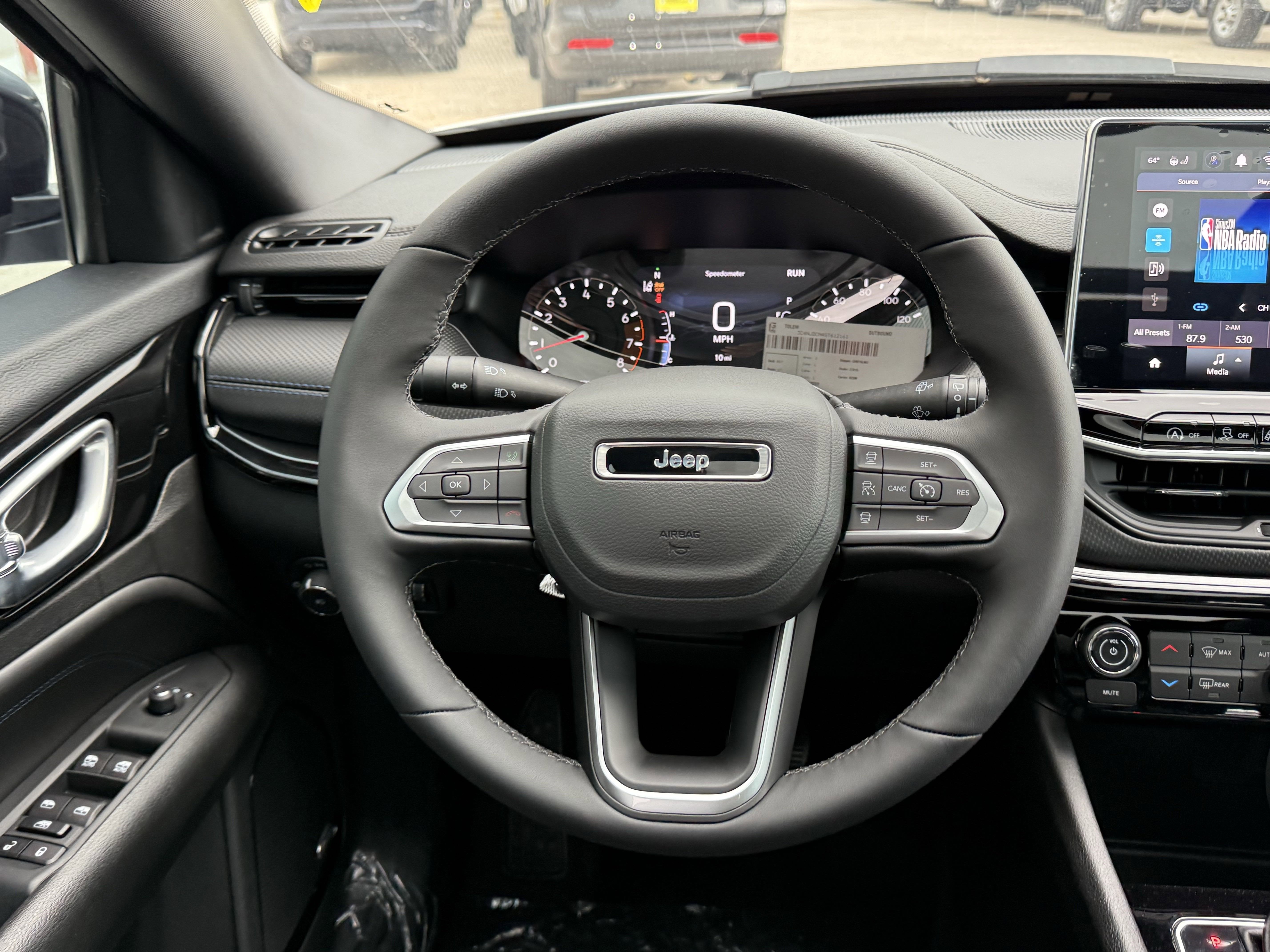 2025 Jeep Compass COMPASS LIMITED 4X4