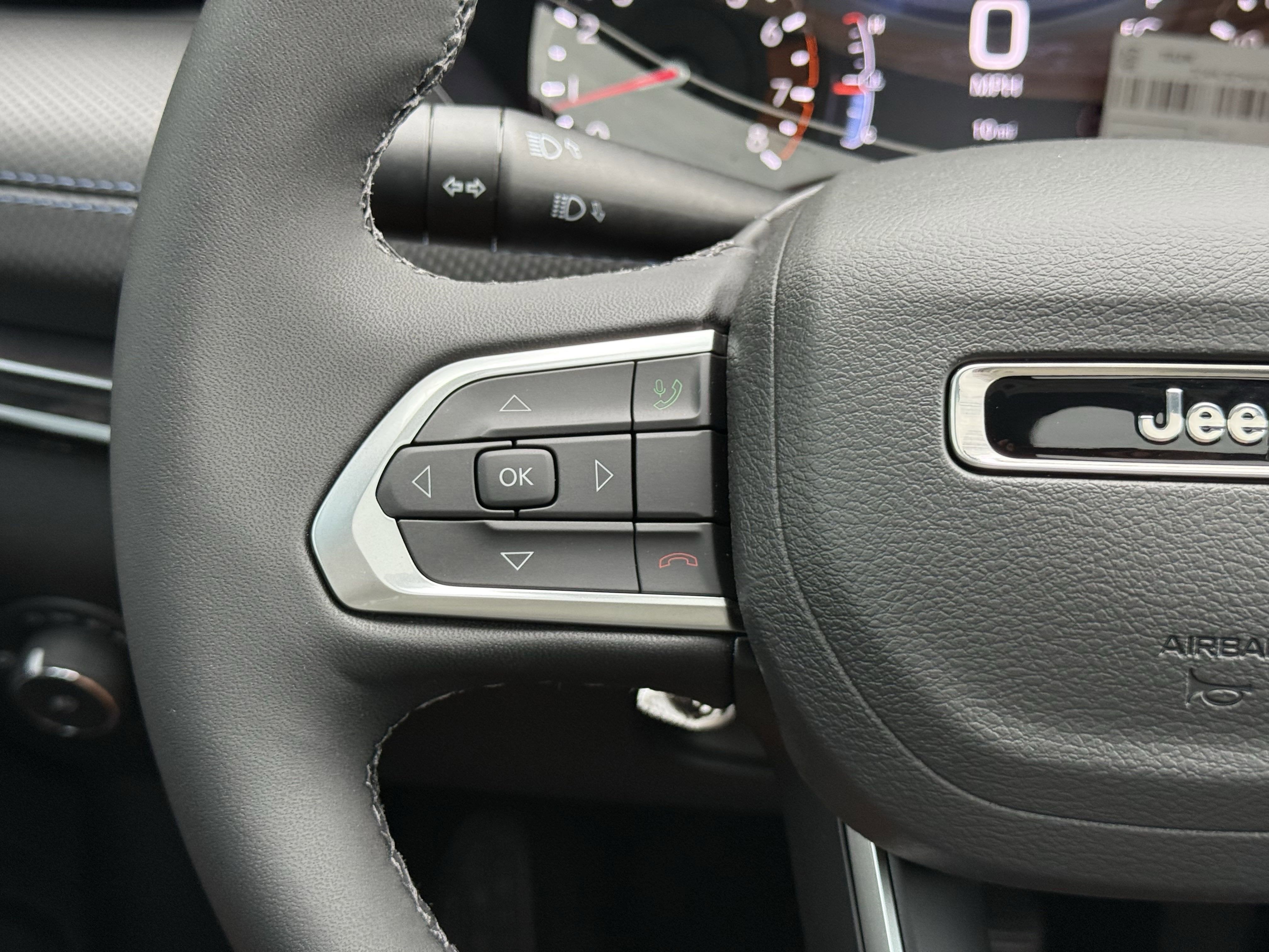 2025 Jeep Compass COMPASS LIMITED 4X4