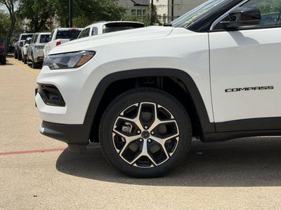 2026 Jeep Compass COMPASS LIMITED 4X4