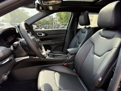 2025 Jeep Compass COMPASS LIMITED 4X4