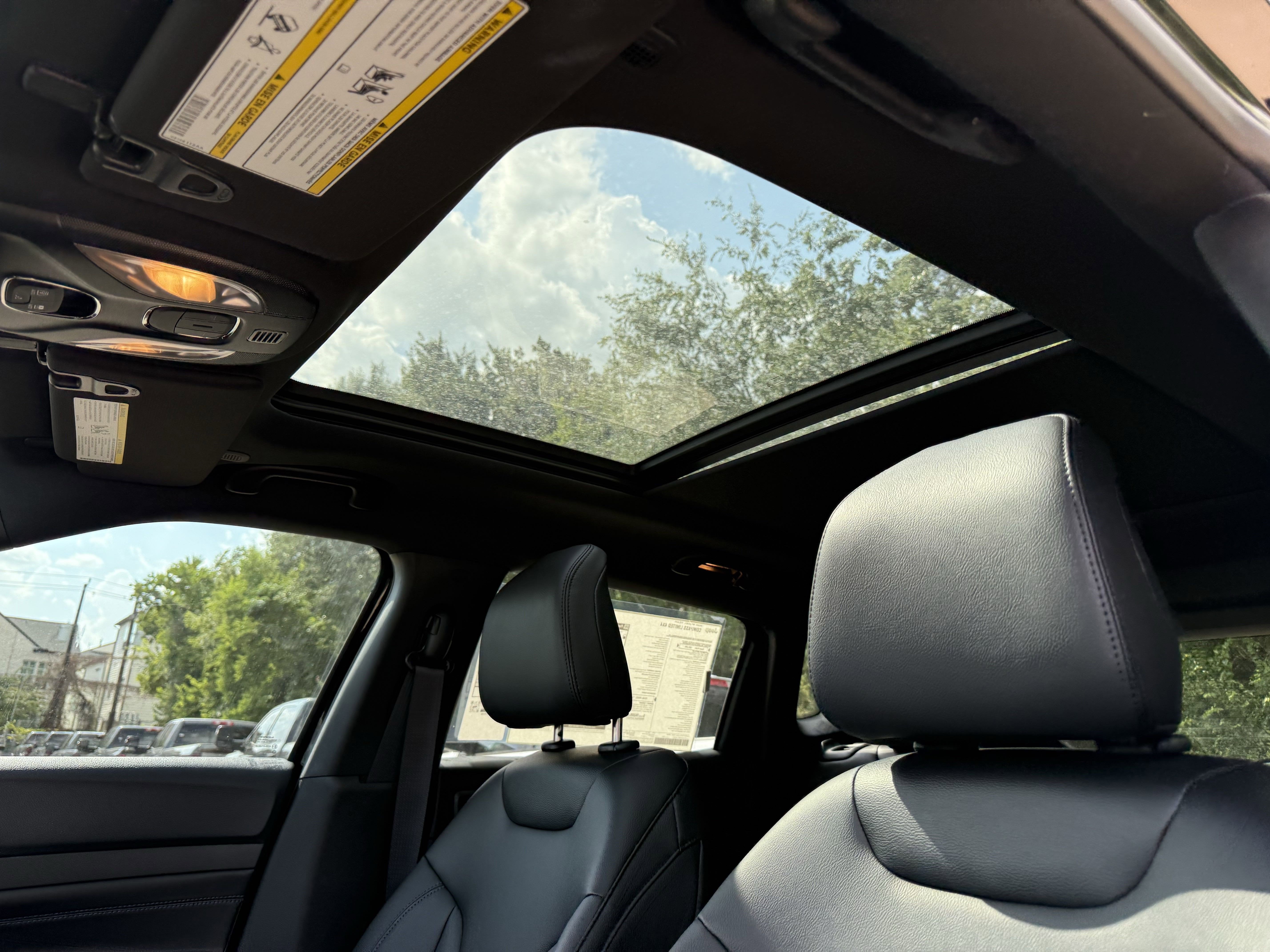 2025 Jeep Compass COMPASS LIMITED 4X4