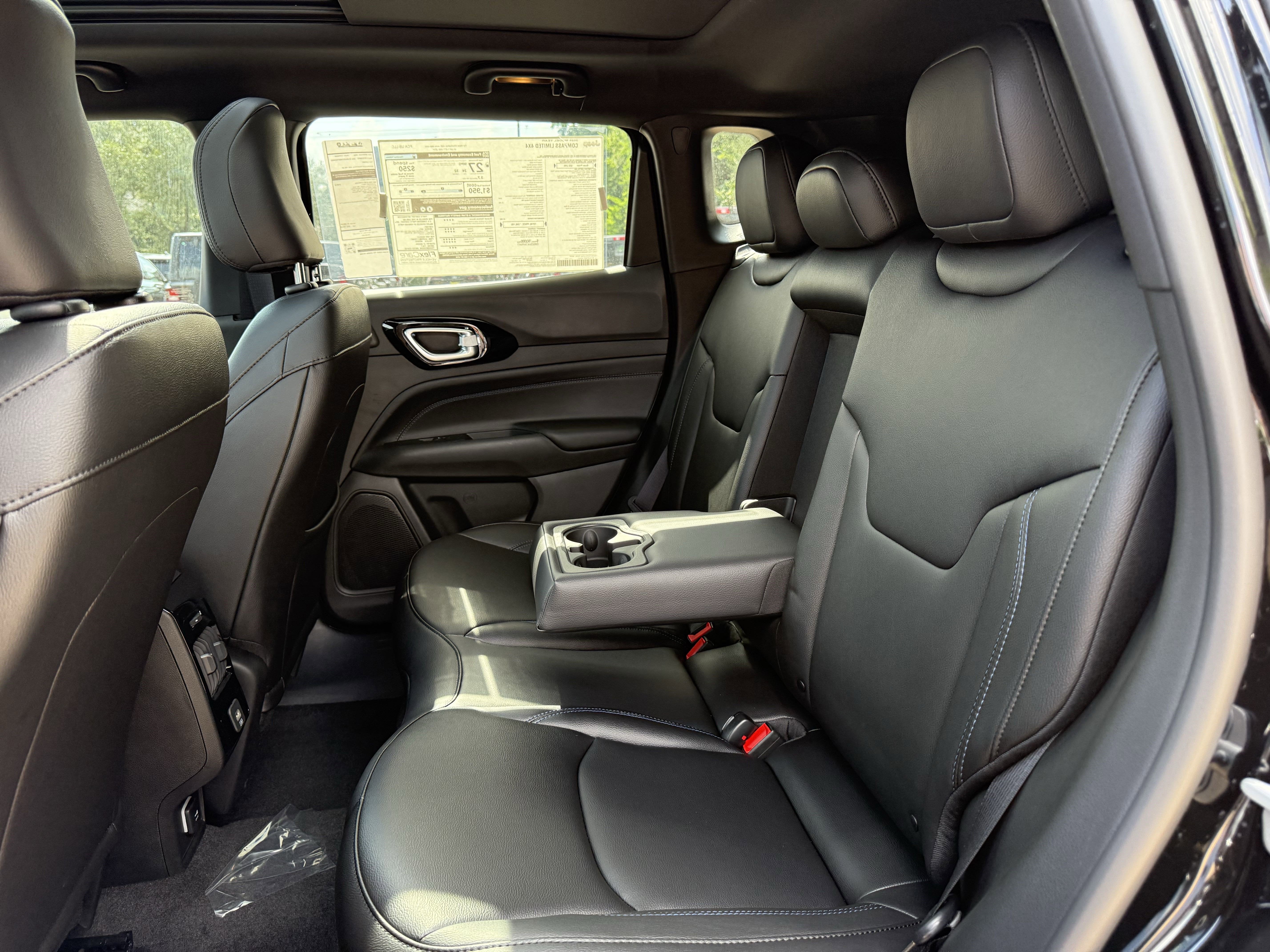 2025 Jeep Compass COMPASS LIMITED 4X4