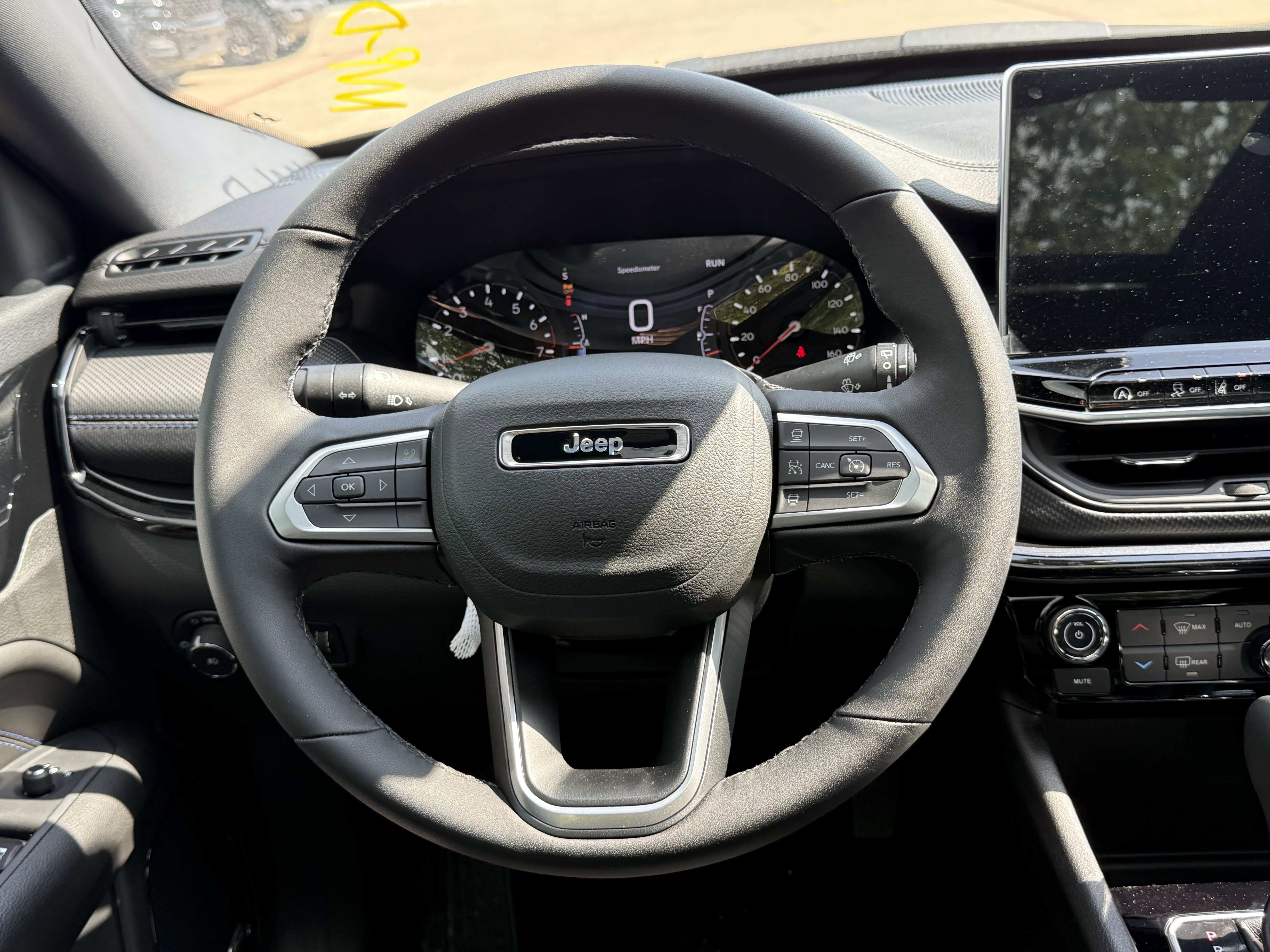 2025 Jeep Compass COMPASS LIMITED 4X4