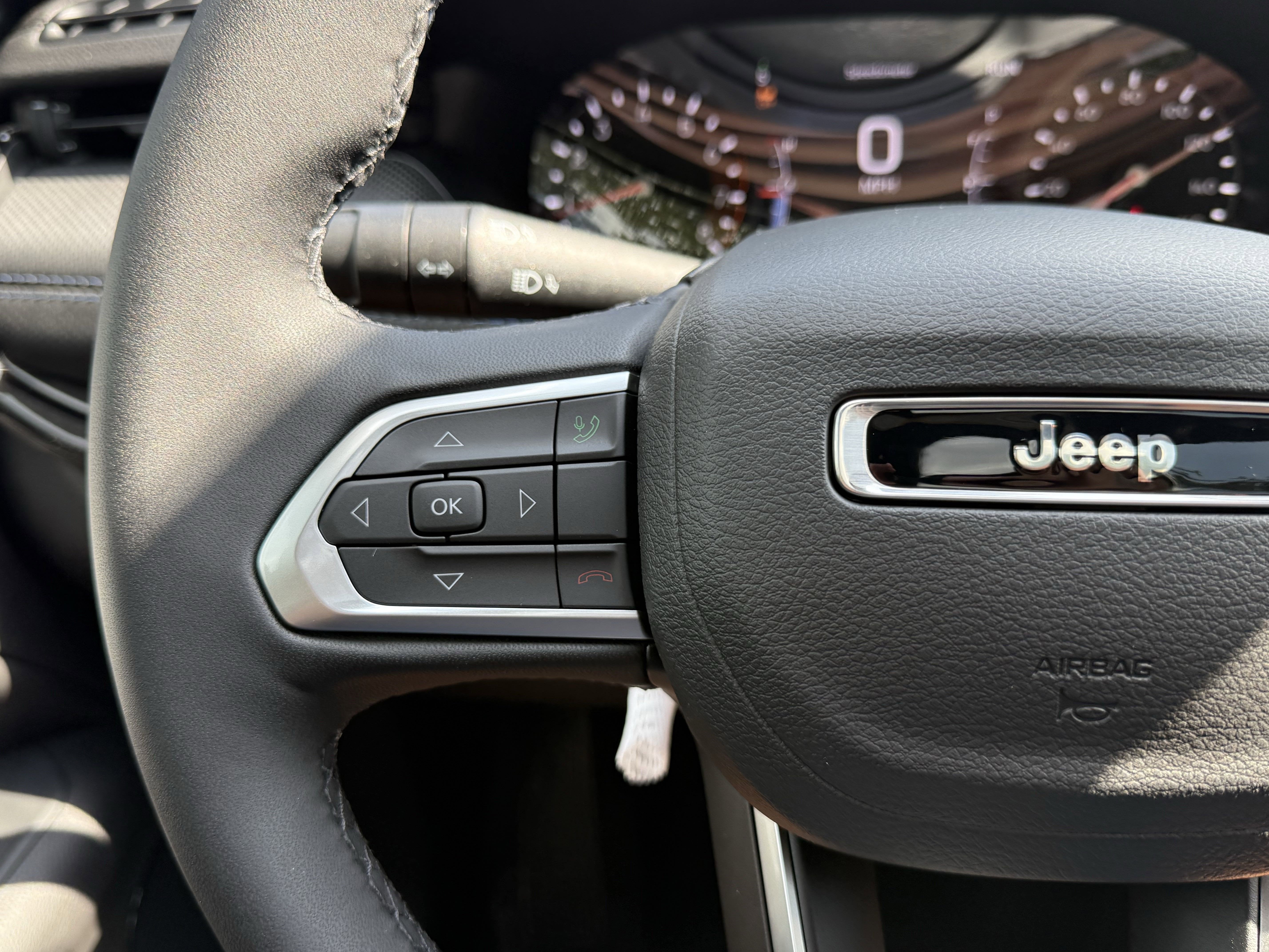 2025 Jeep Compass COMPASS LIMITED 4X4