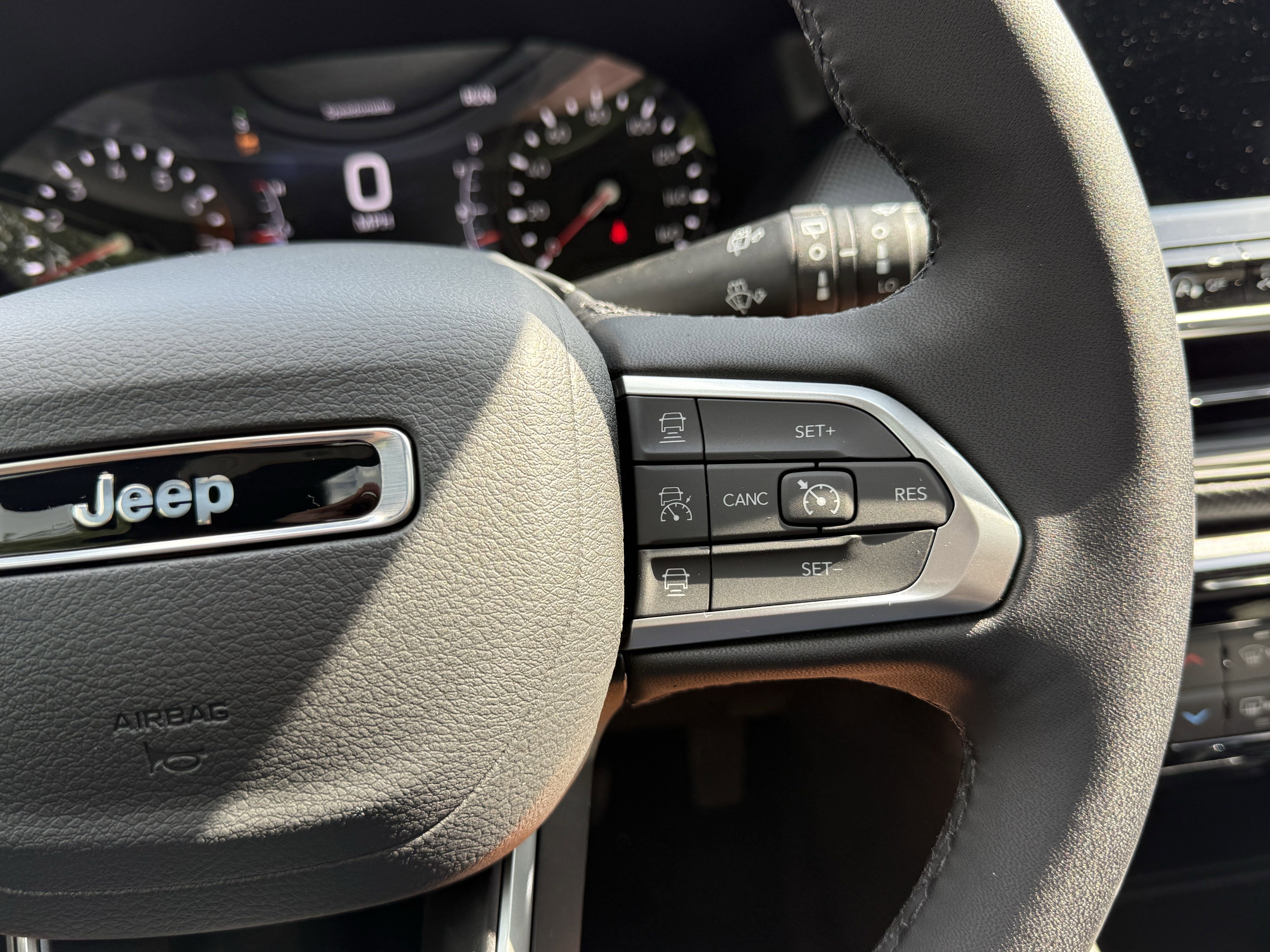 2025 Jeep Compass COMPASS LIMITED 4X4