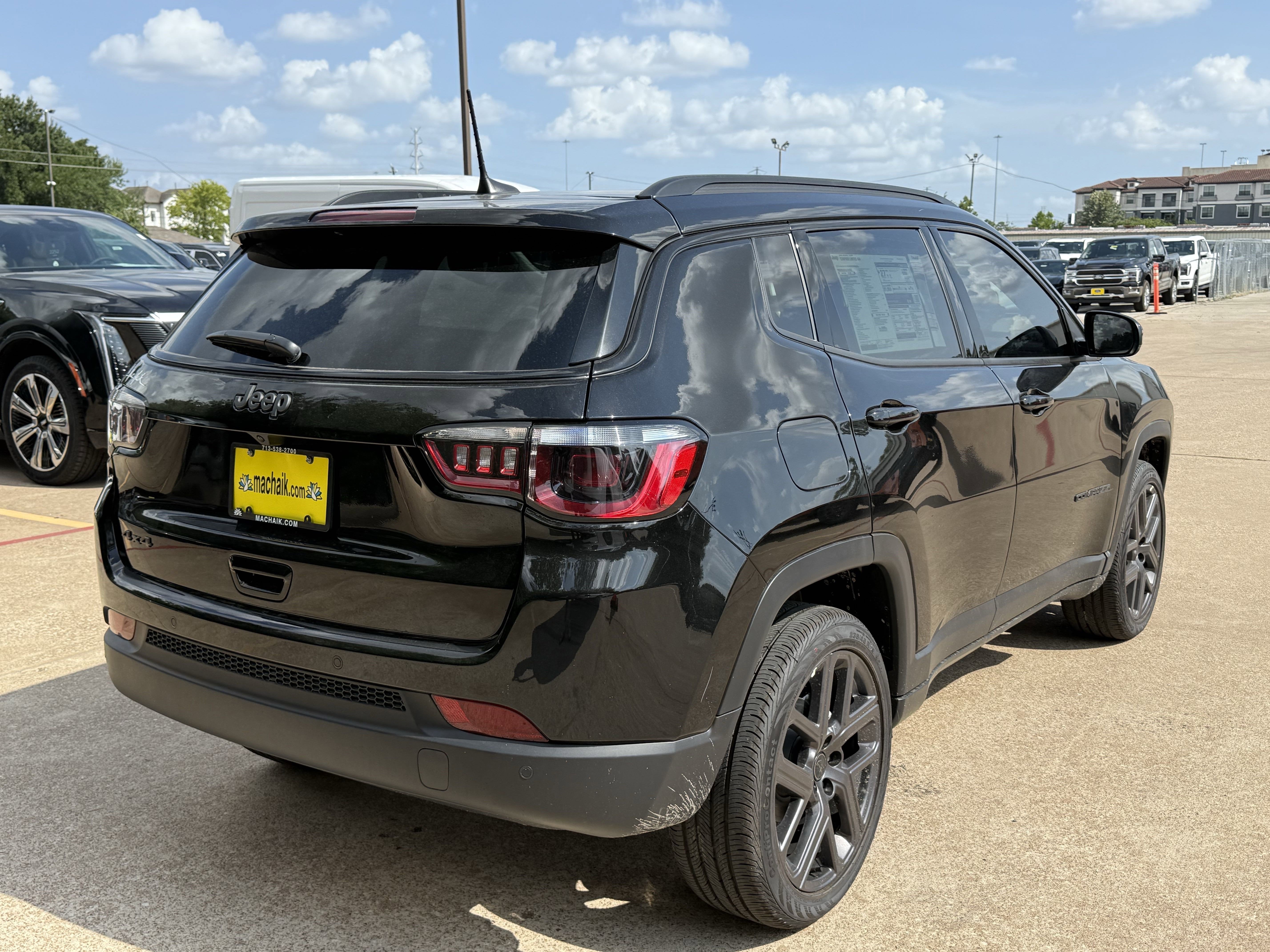 2025 Jeep Compass COMPASS LIMITED 4X4