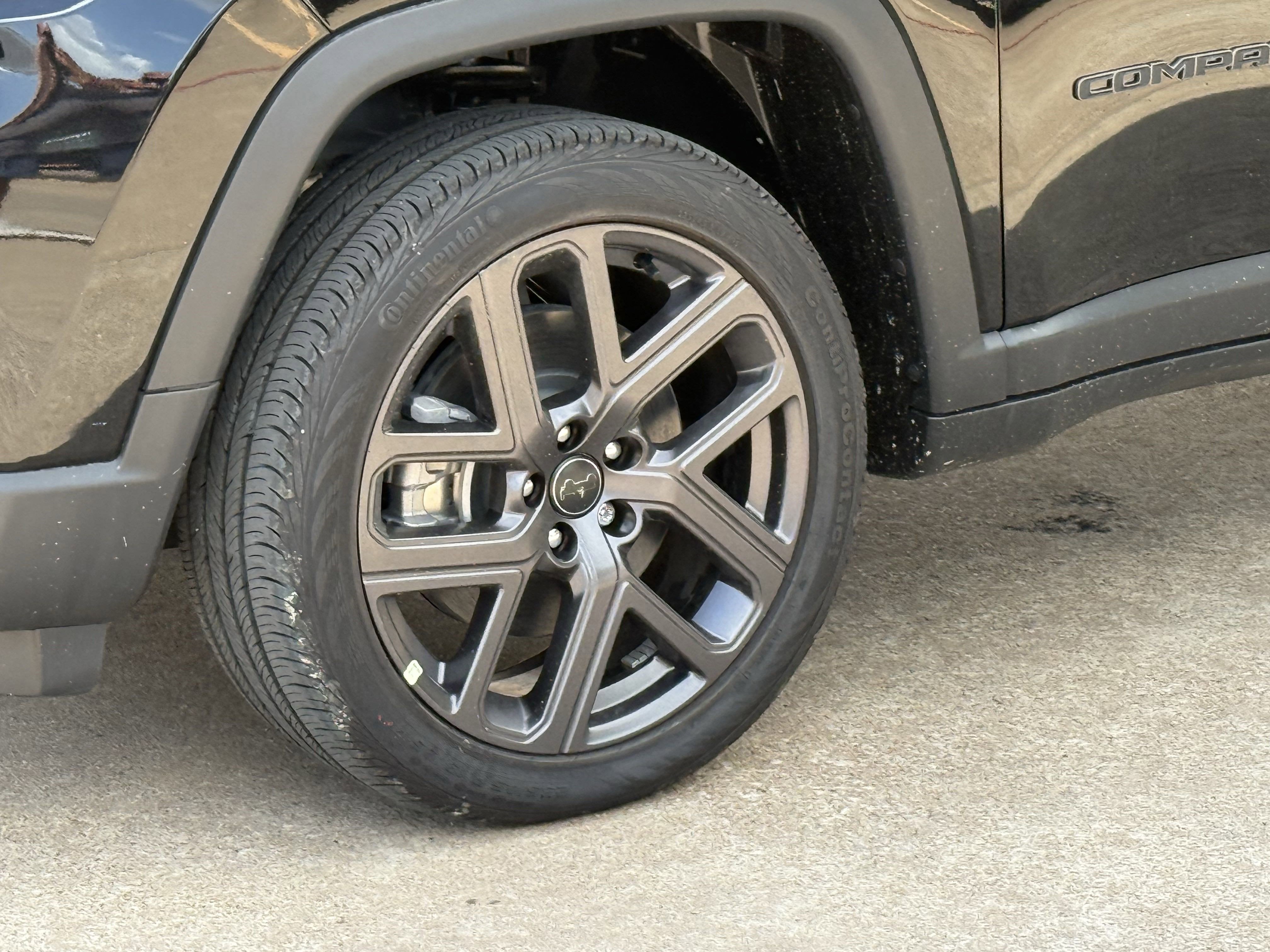 2025 Jeep Compass COMPASS LIMITED 4X4