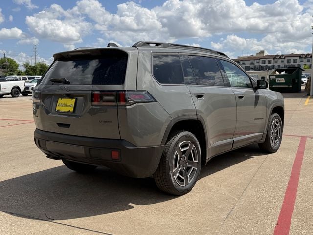 2026 Jeep Cherokee CHEROKEE LAREDO 4X4