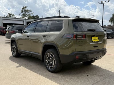 2026 Jeep Cherokee CHEROKEE LAREDO 4X4