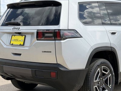 2026 Jeep Cherokee CHEROKEE LAREDO 4X4