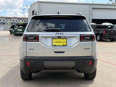 2026 Jeep Cherokee CHEROKEE LAREDO 4X4