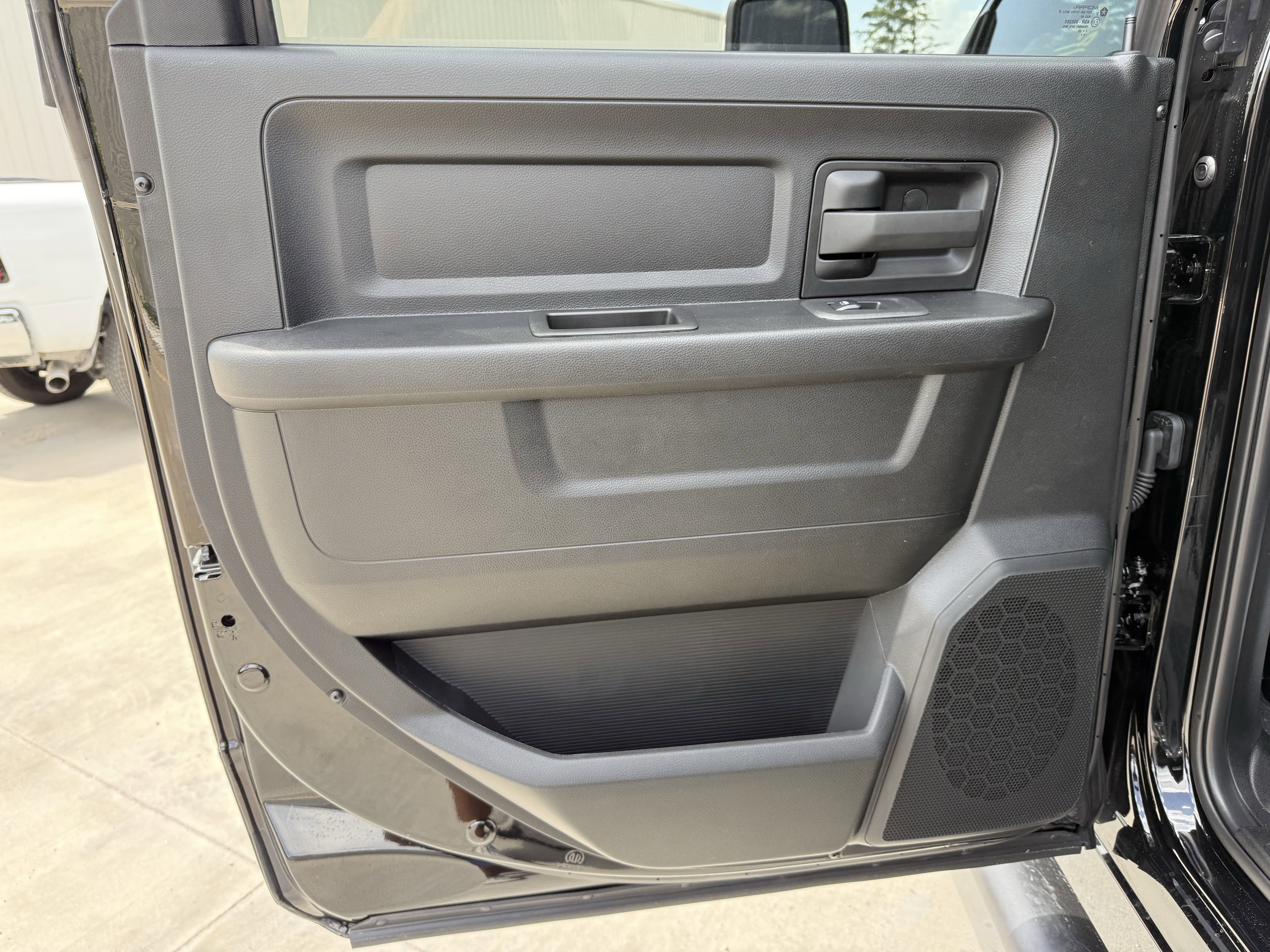 2025 RAM 2500 Tradesman