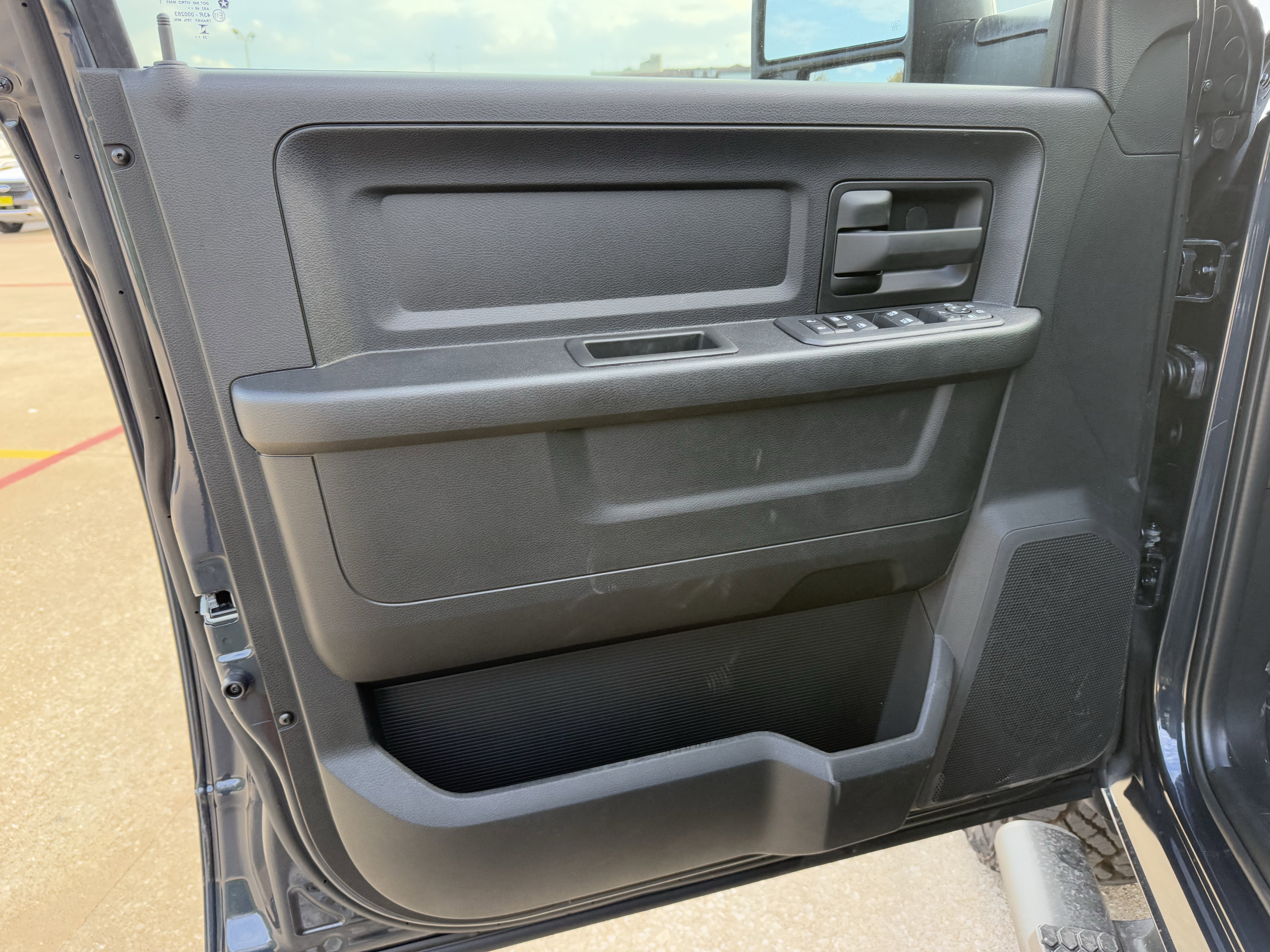 2026 RAM 2500 WARLOCK