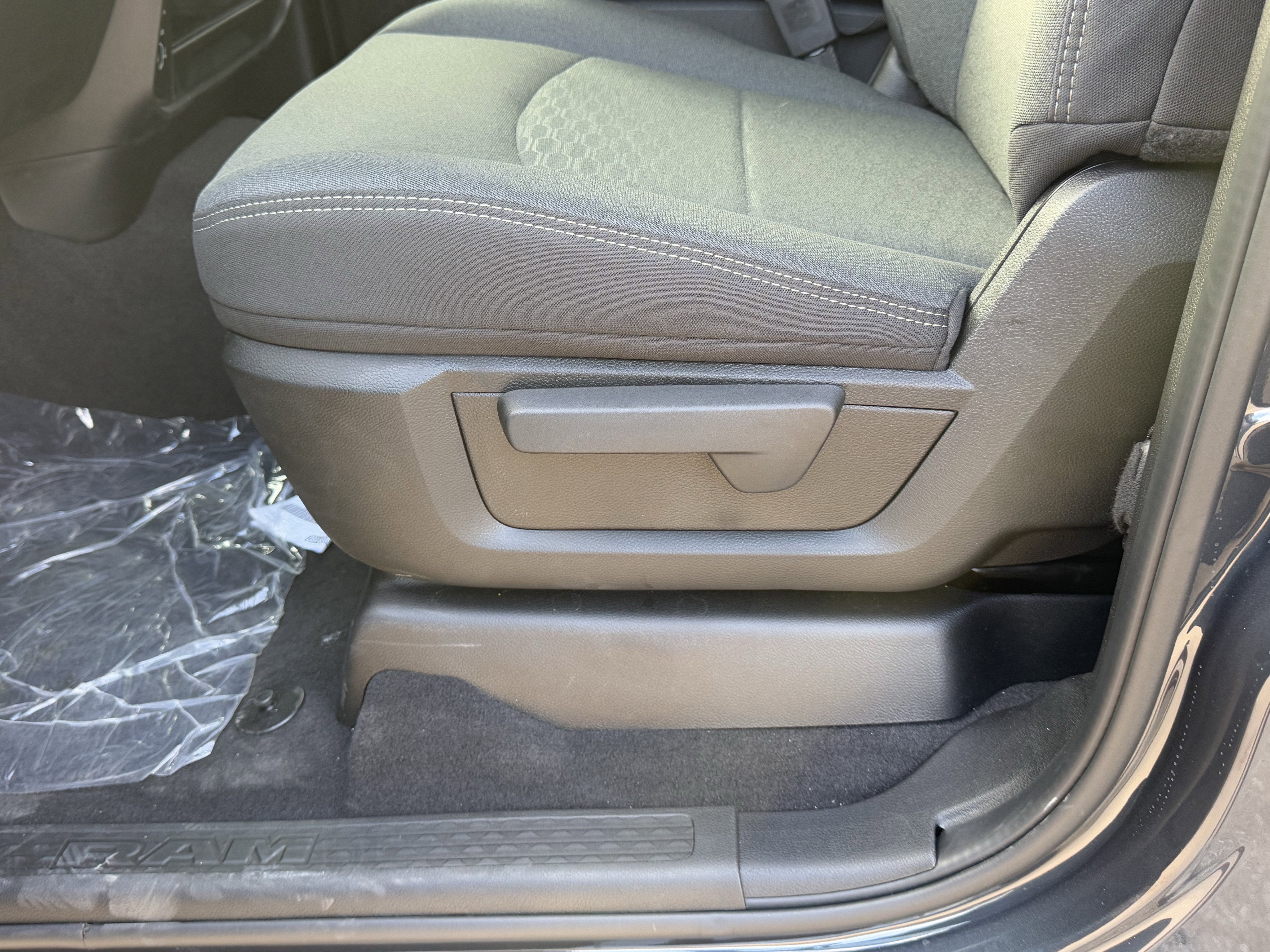 2026 RAM 2500 WARLOCK