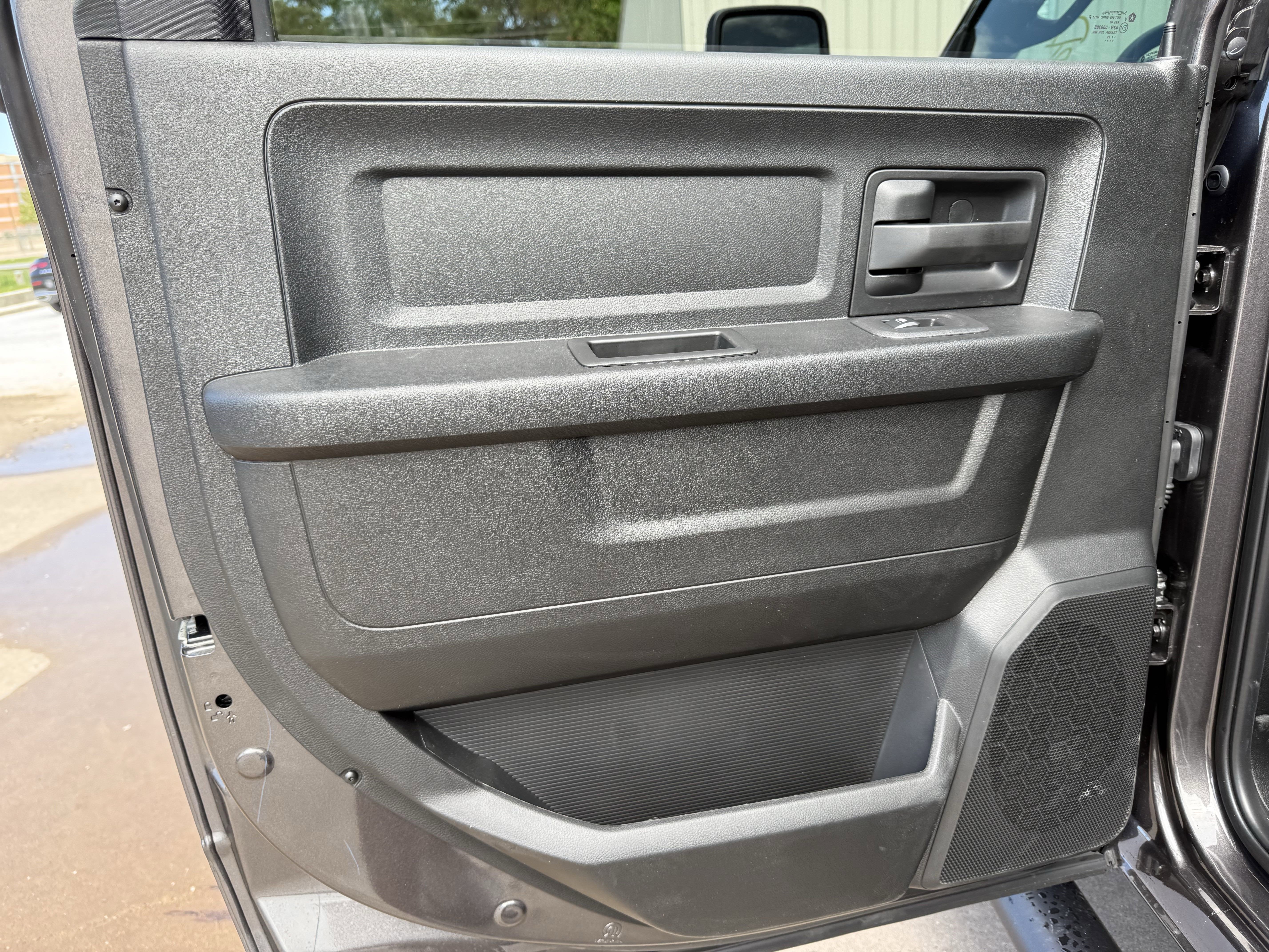 2025 RAM 2500 Tradesman