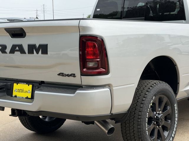 2026 RAM 2500 BLACK EXPRESS CREW CAB 4X4 6'4' BOX