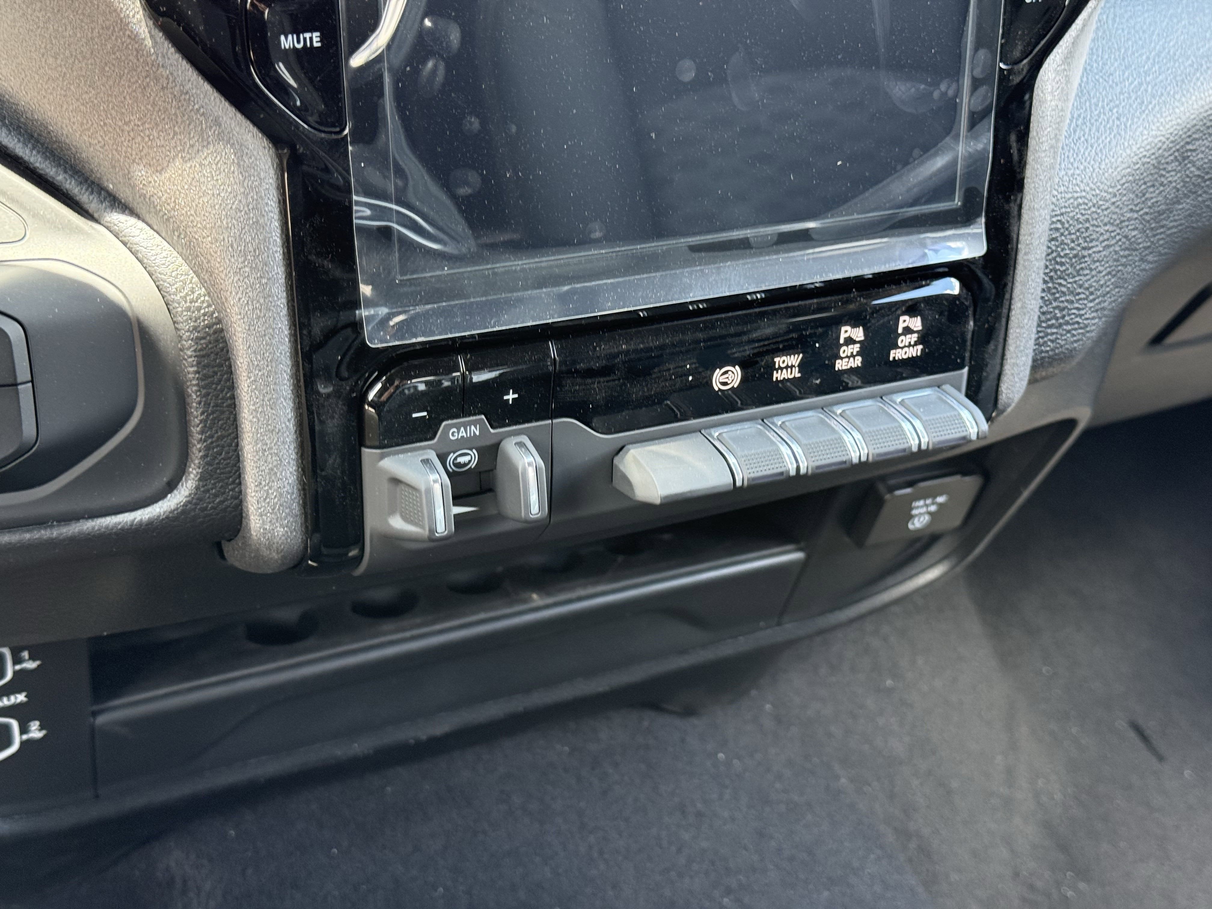 2025 RAM 2500 Tradesman