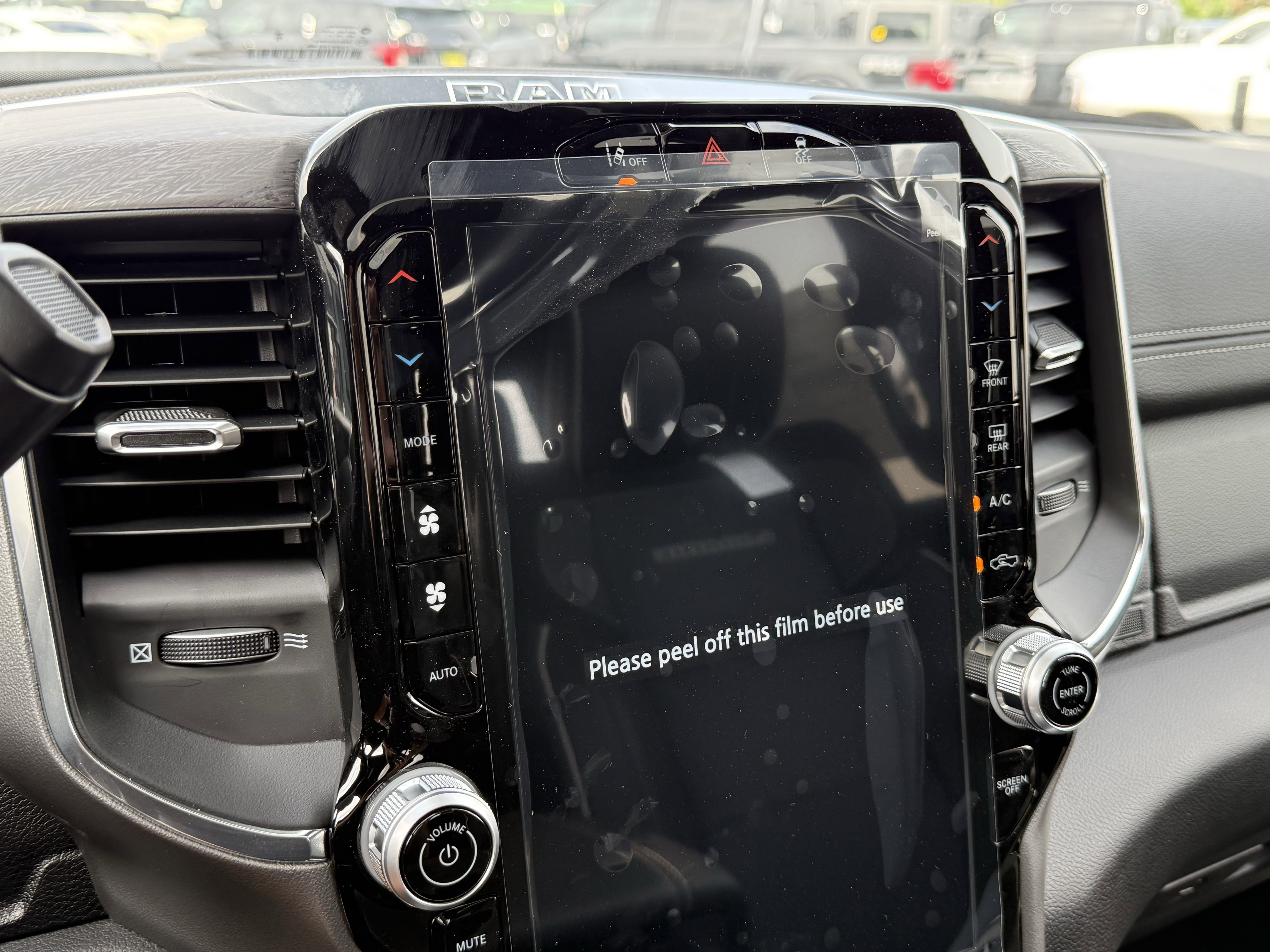 2025 RAM 2500 LARAMIE