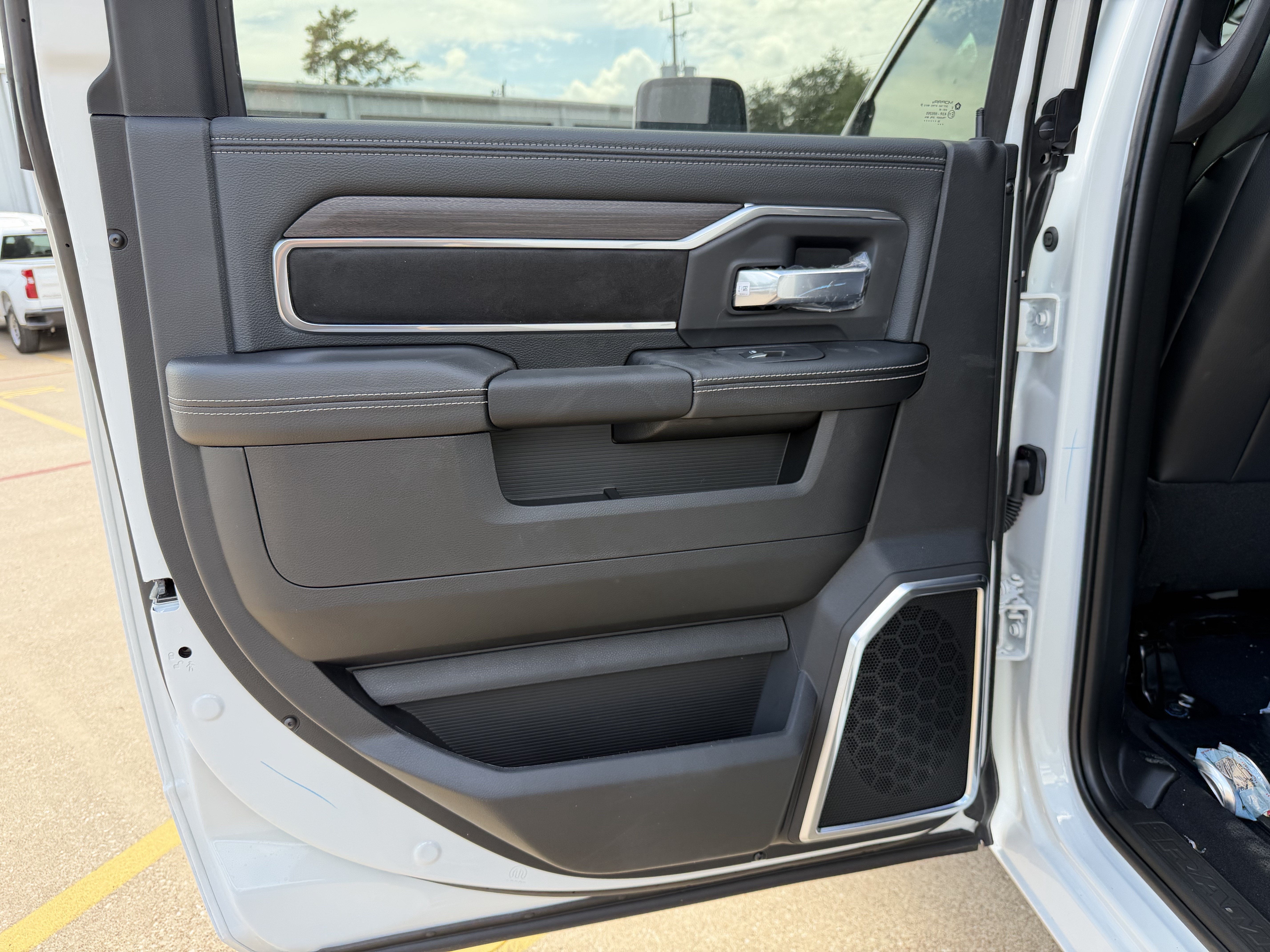 2027 RAM 2500 Laramie