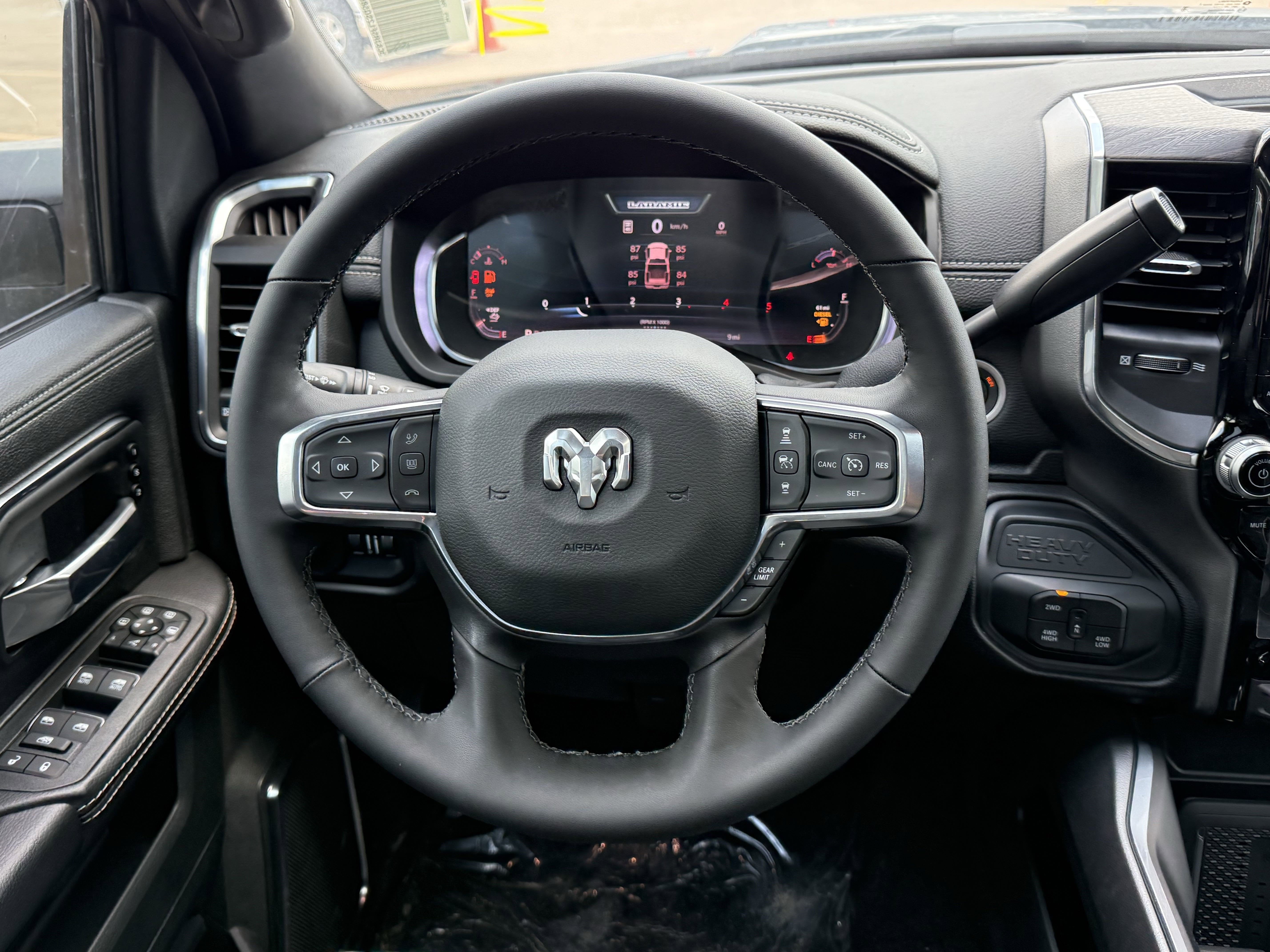 2025 RAM 2500 LARAMIE