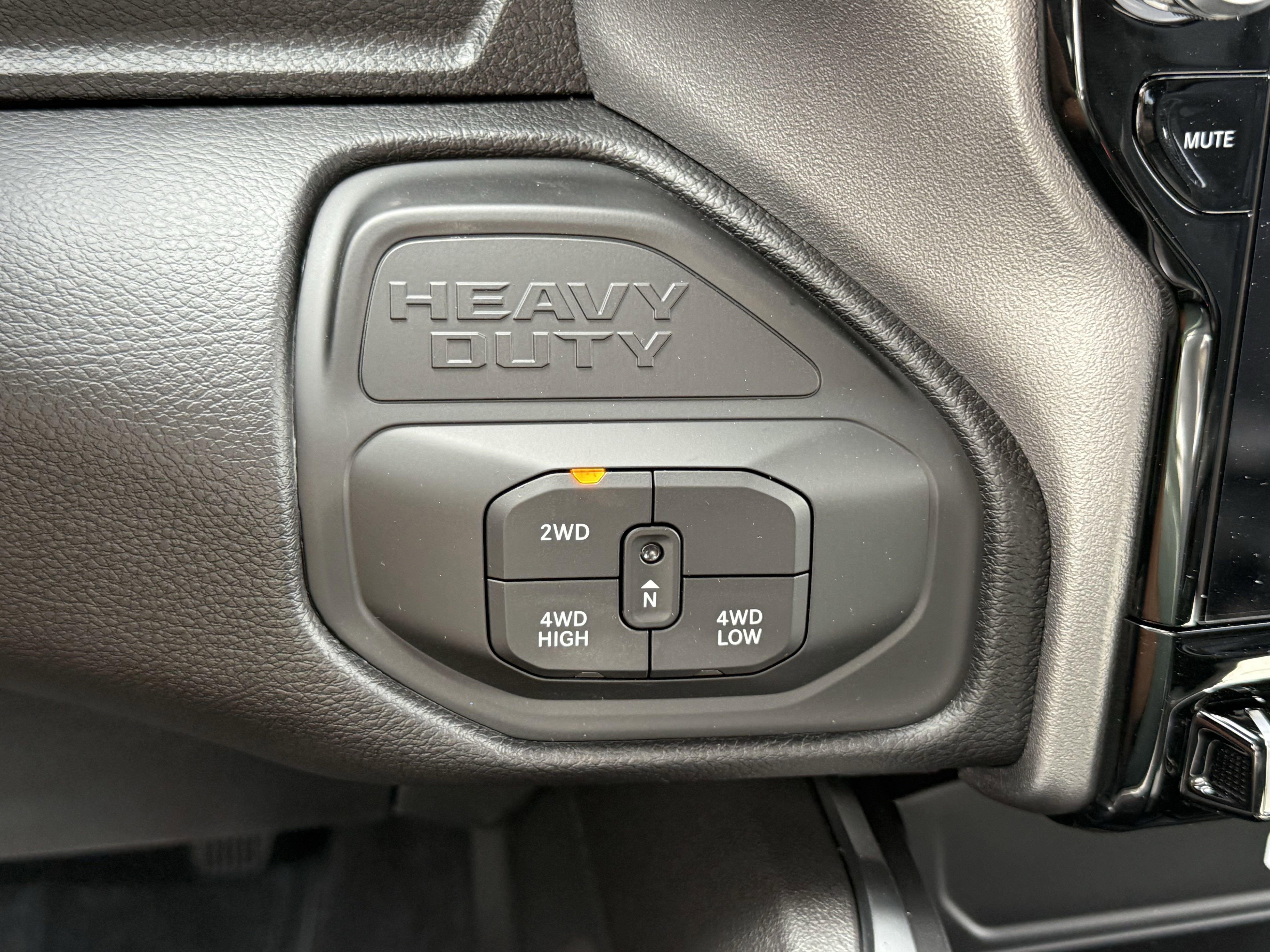 2025 RAM 2500 LARAMIE