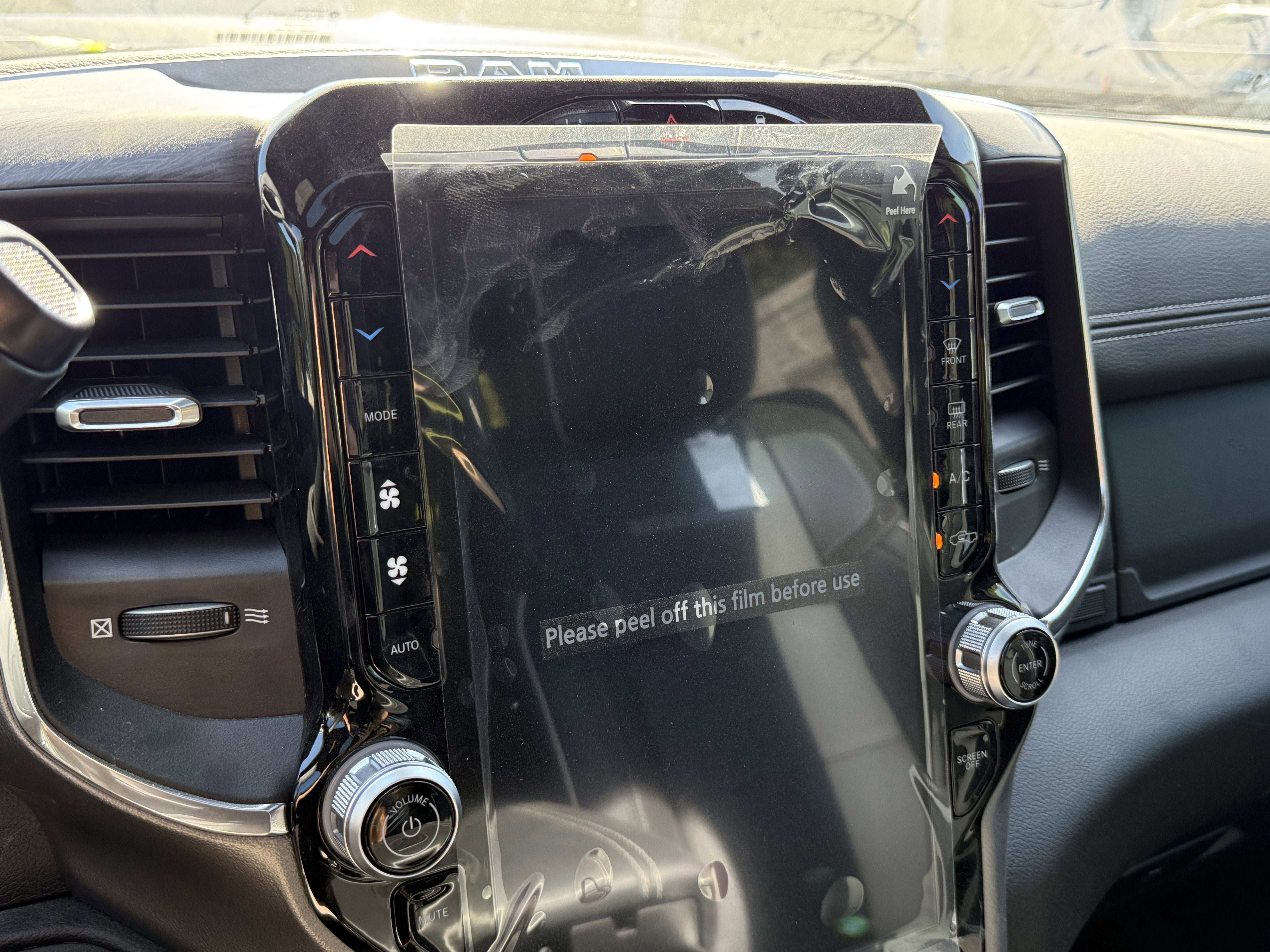 2025 RAM 2500 LARAMIE