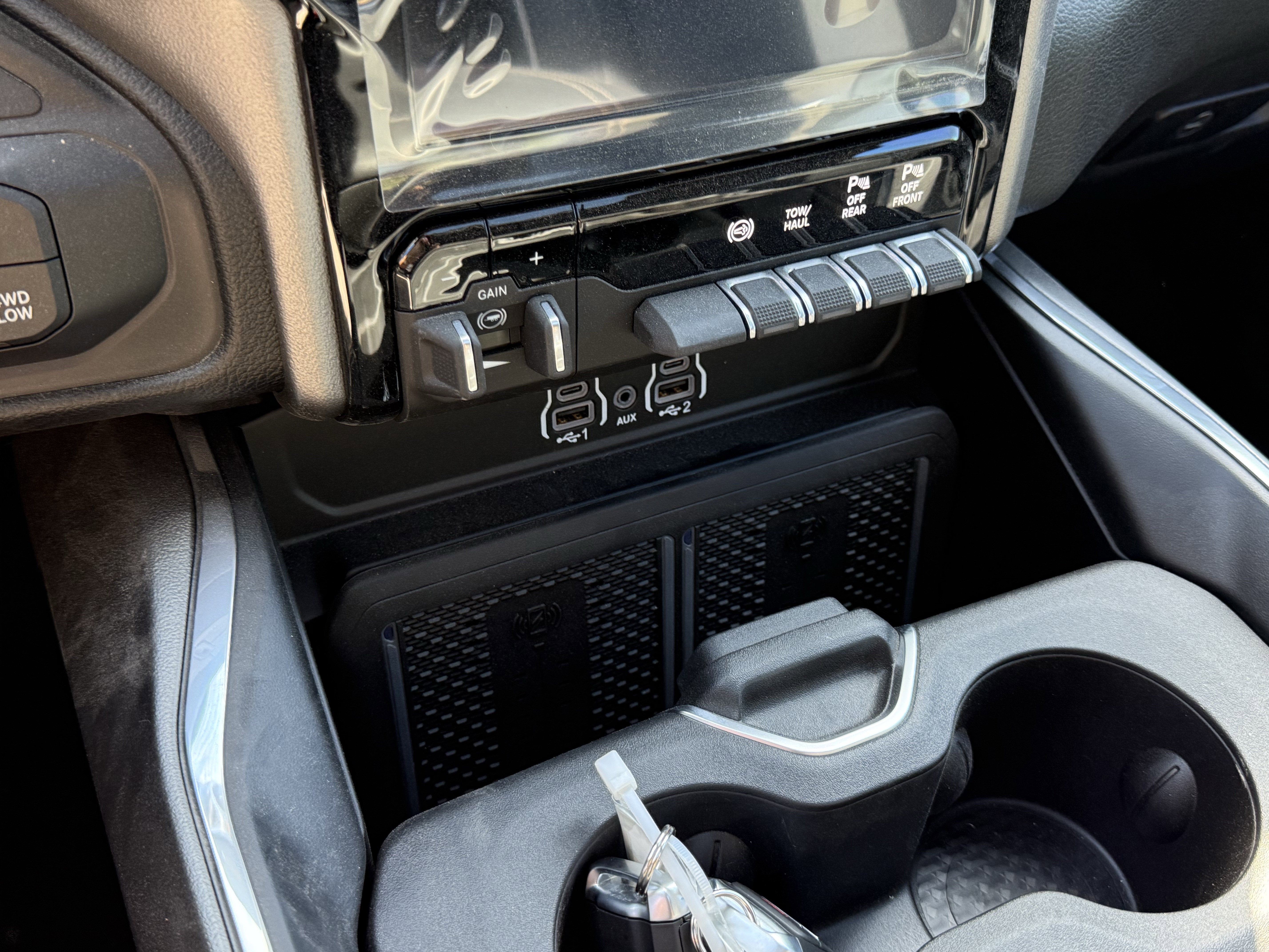 2025 RAM 2500 LARAMIE