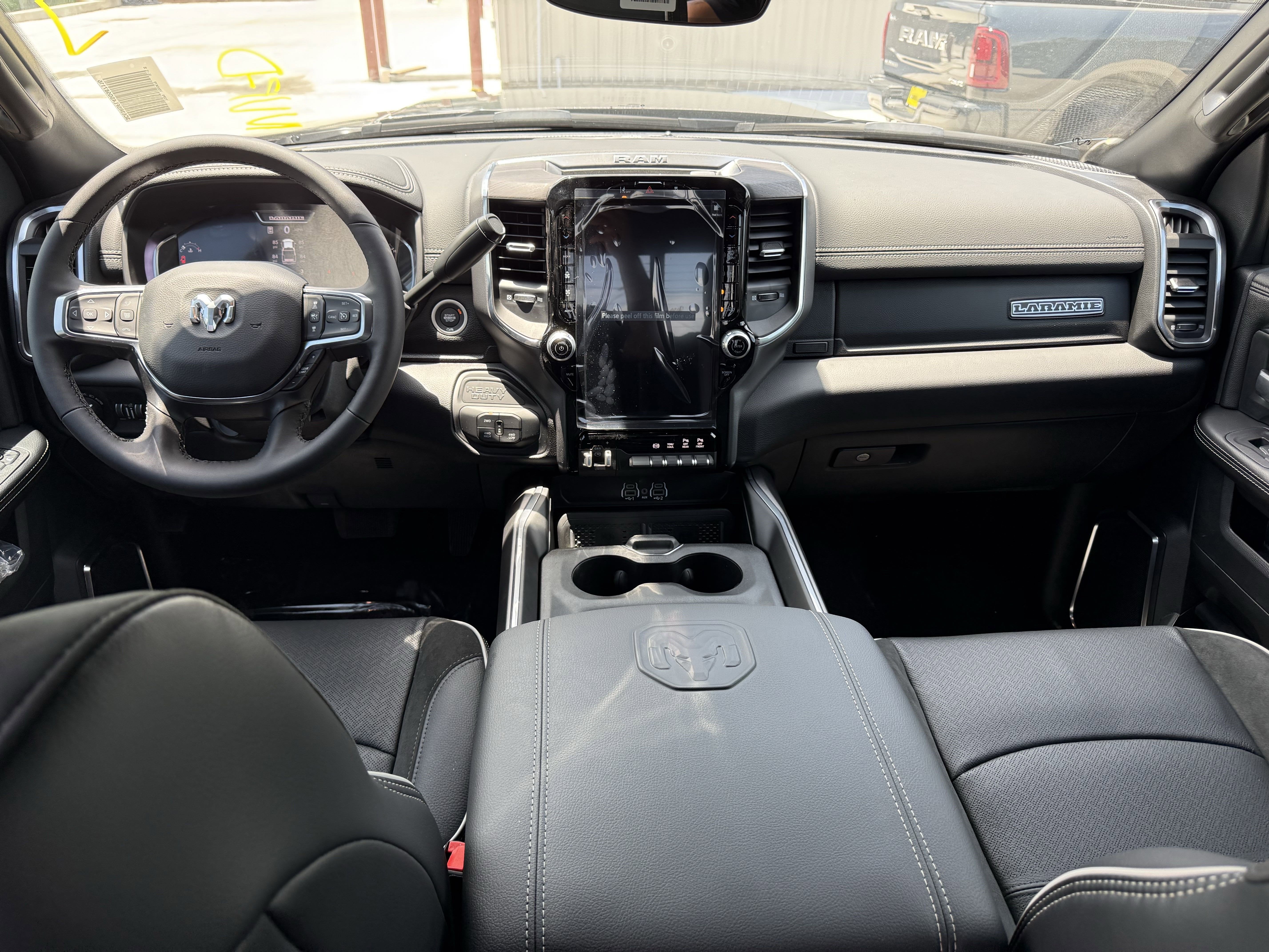 2025 RAM 2500 LARAMIE