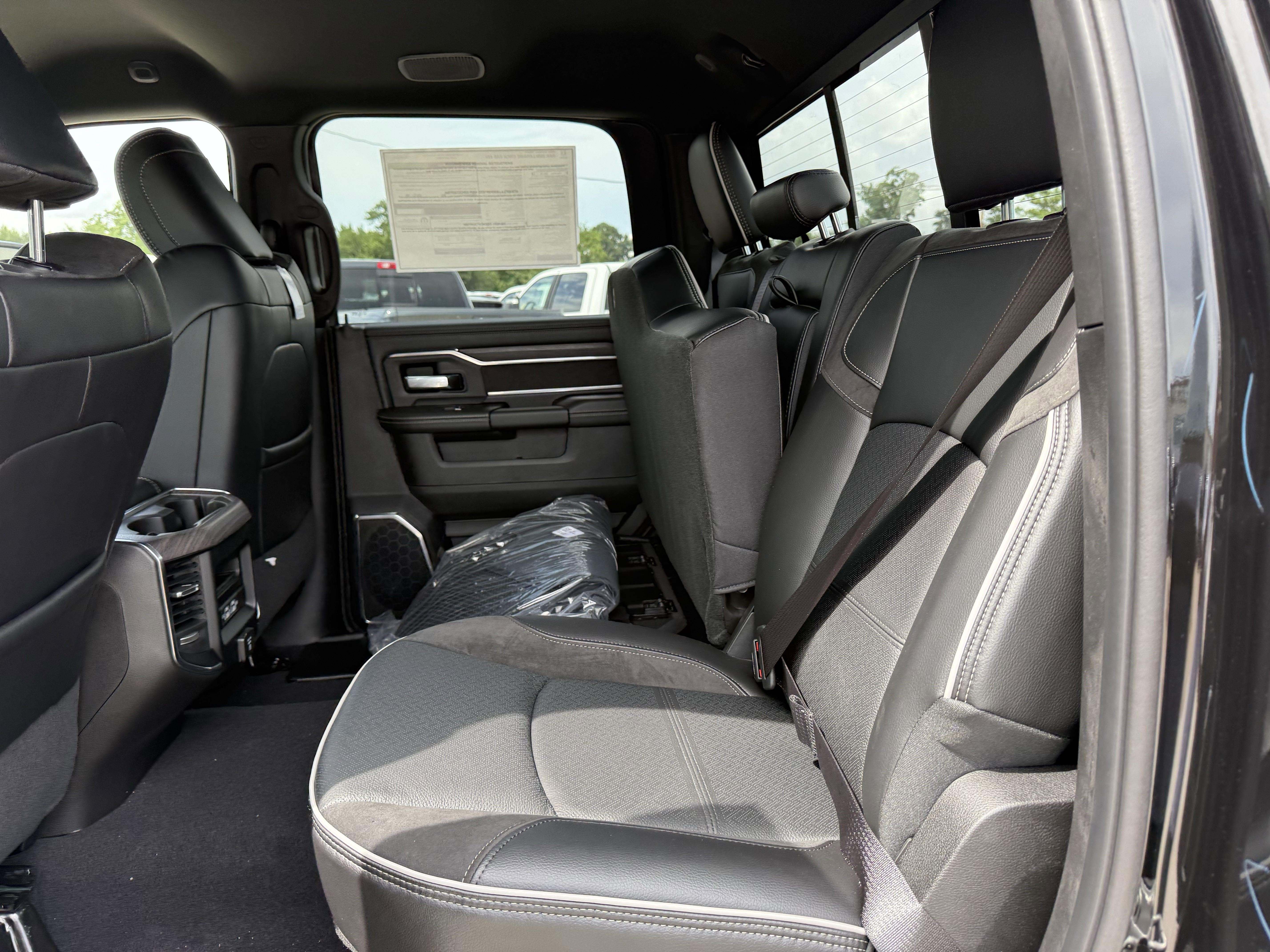 2025 RAM 2500 LARAMIE