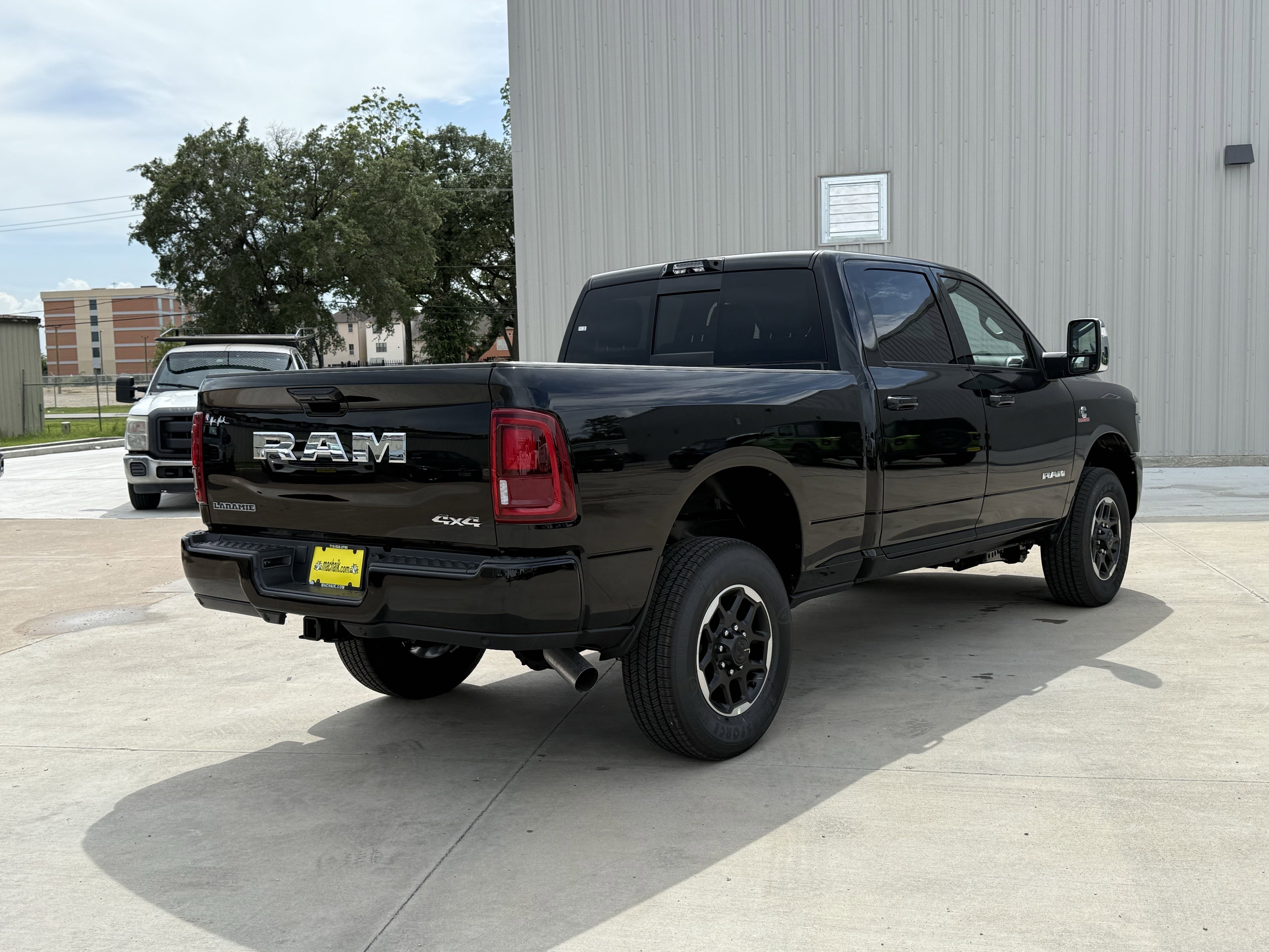 2025 RAM 2500 LARAMIE