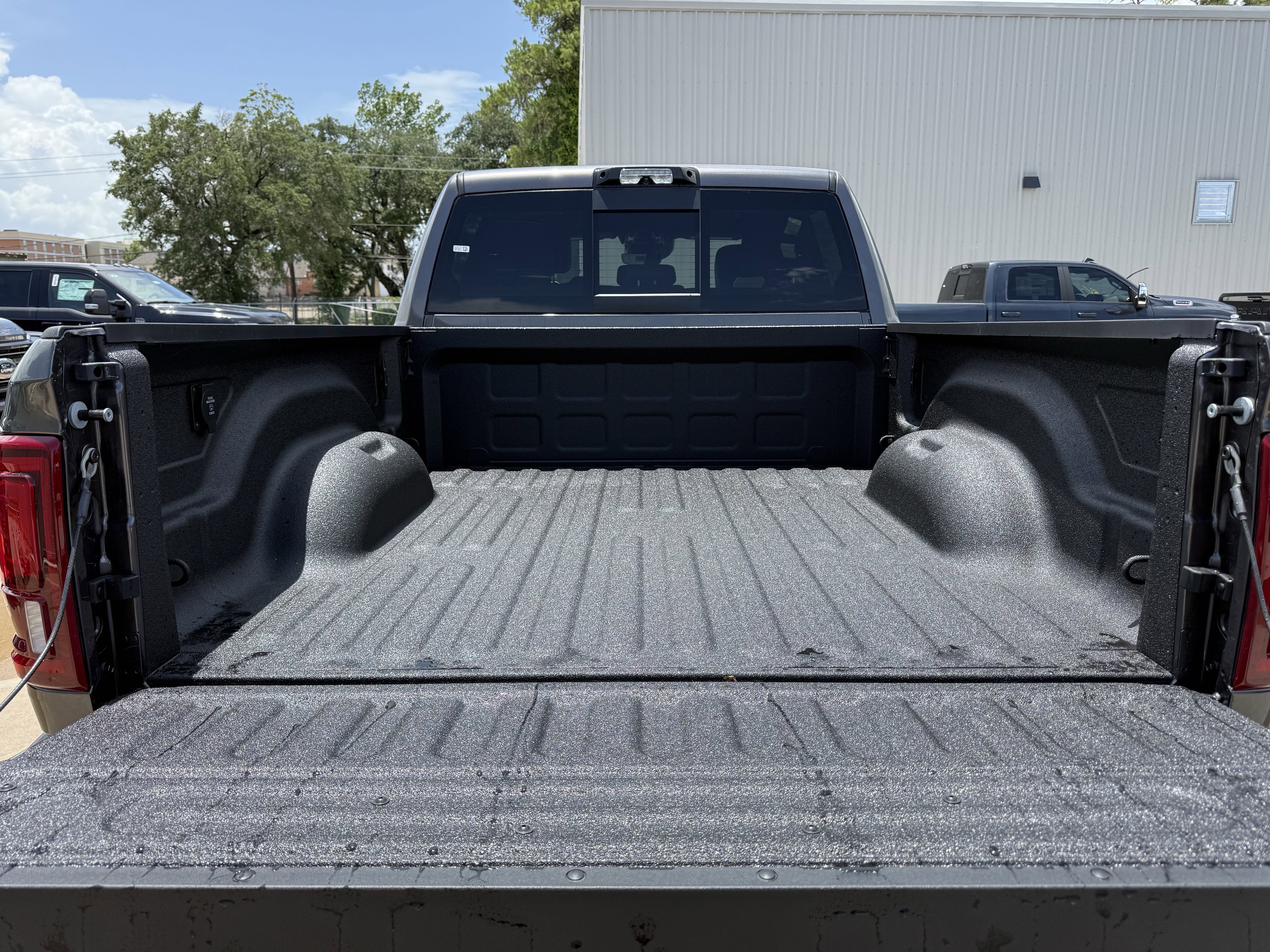 2025 RAM 2500 LARAMIE