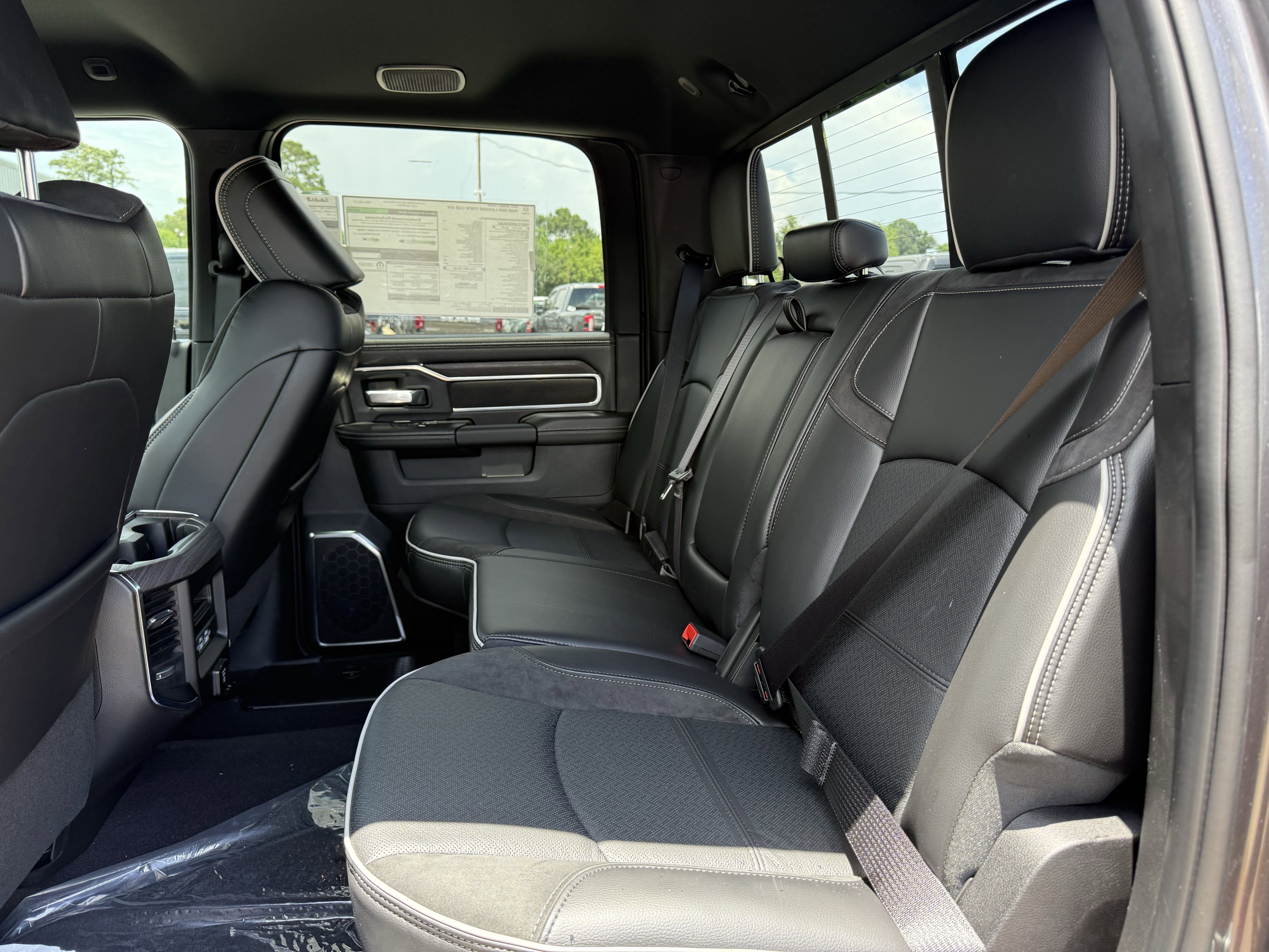 2025 RAM 2500 LARAMIE