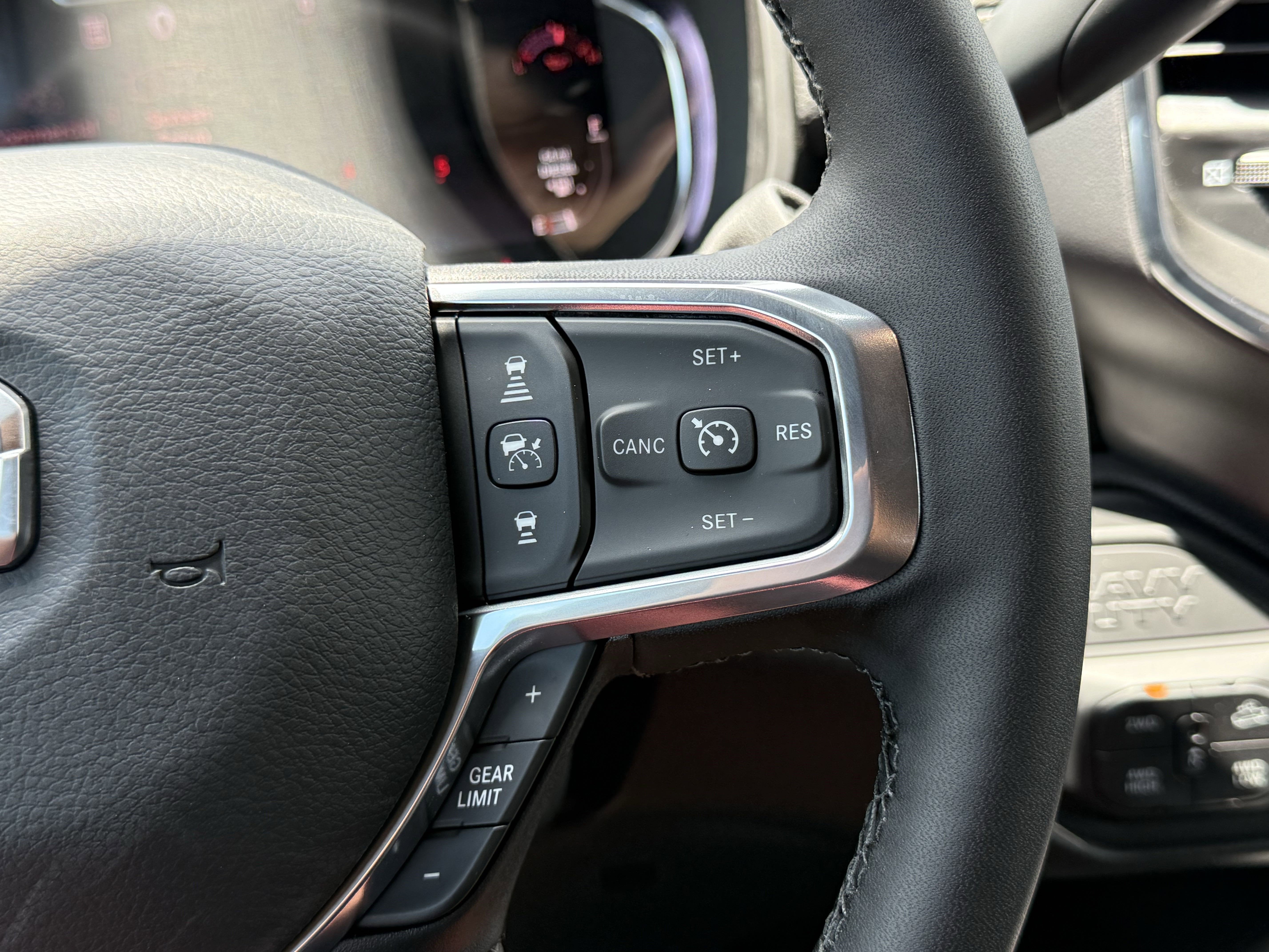 2025 RAM 2500 LARAMIE