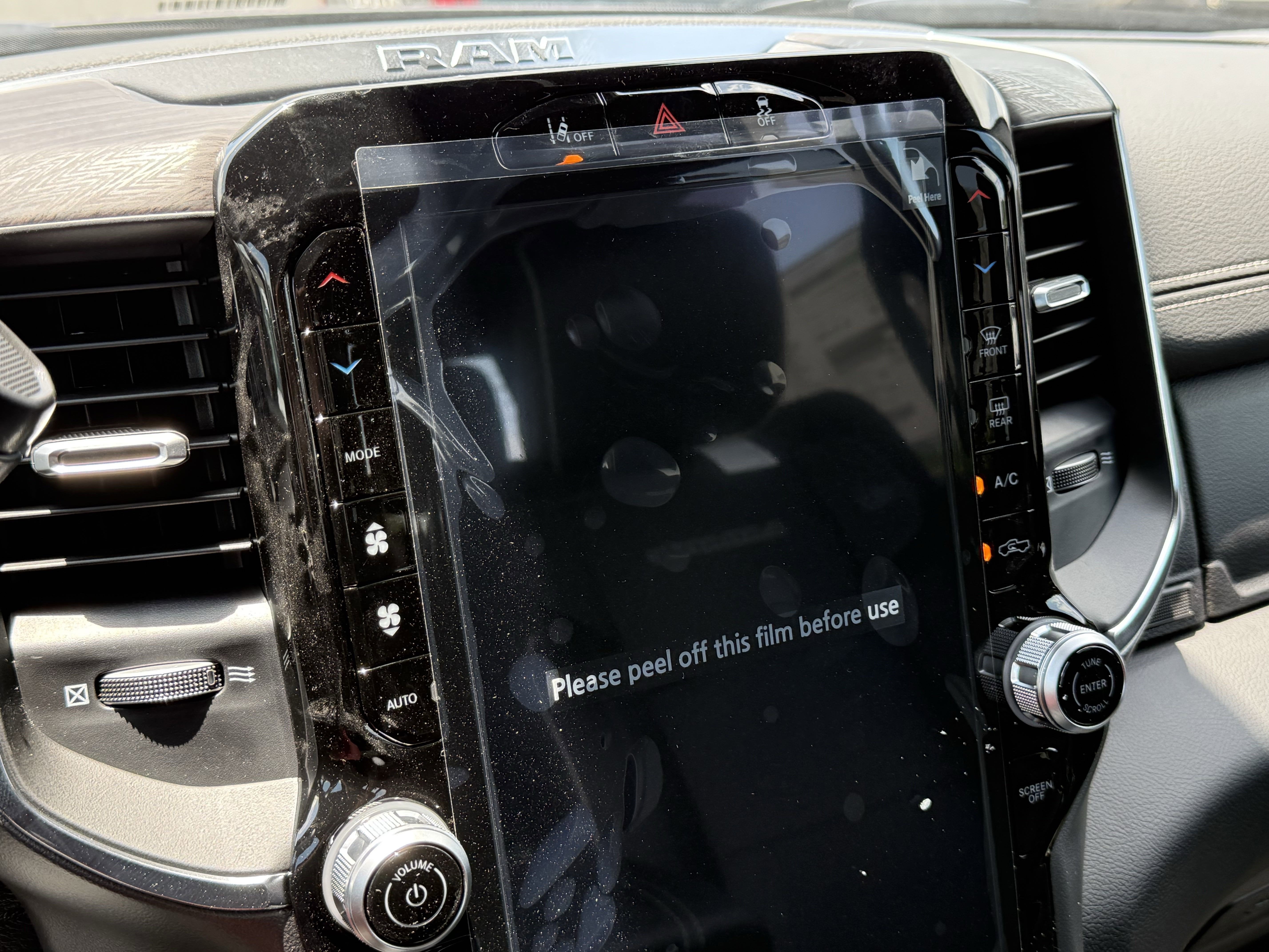 2025 RAM 2500 LARAMIE