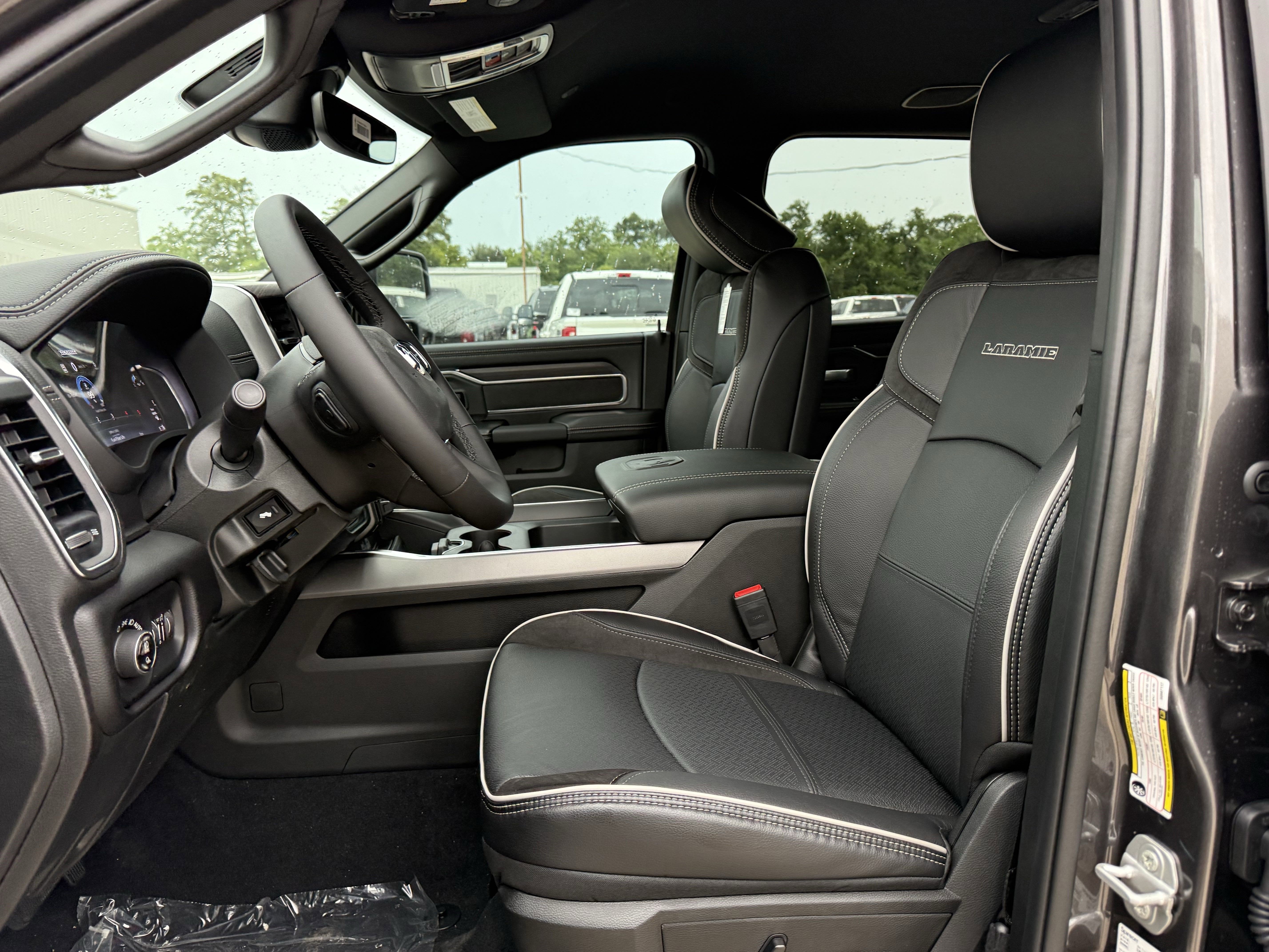 2025 RAM 2500 LARAMIE