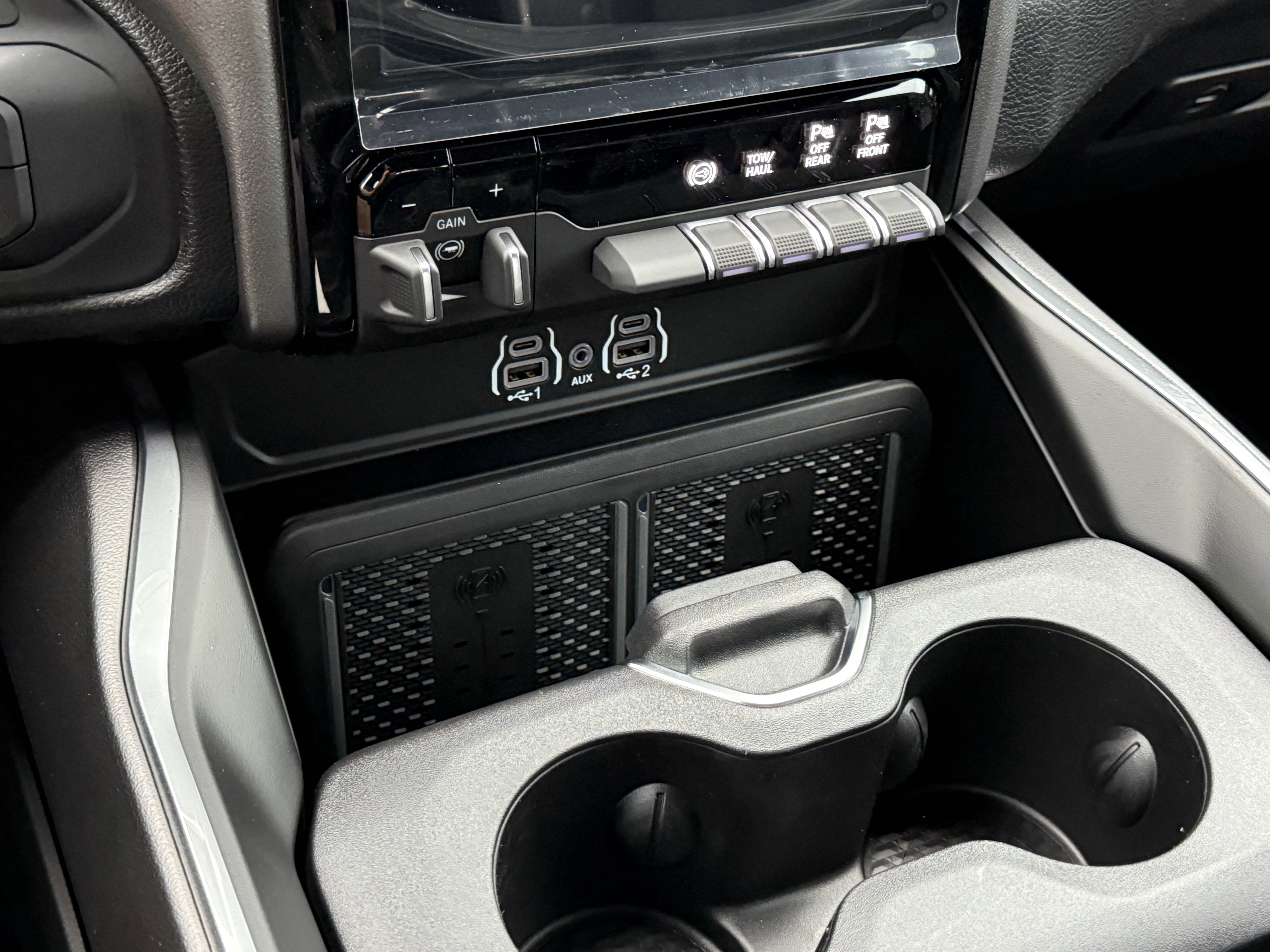 2025 RAM 2500 LARAMIE