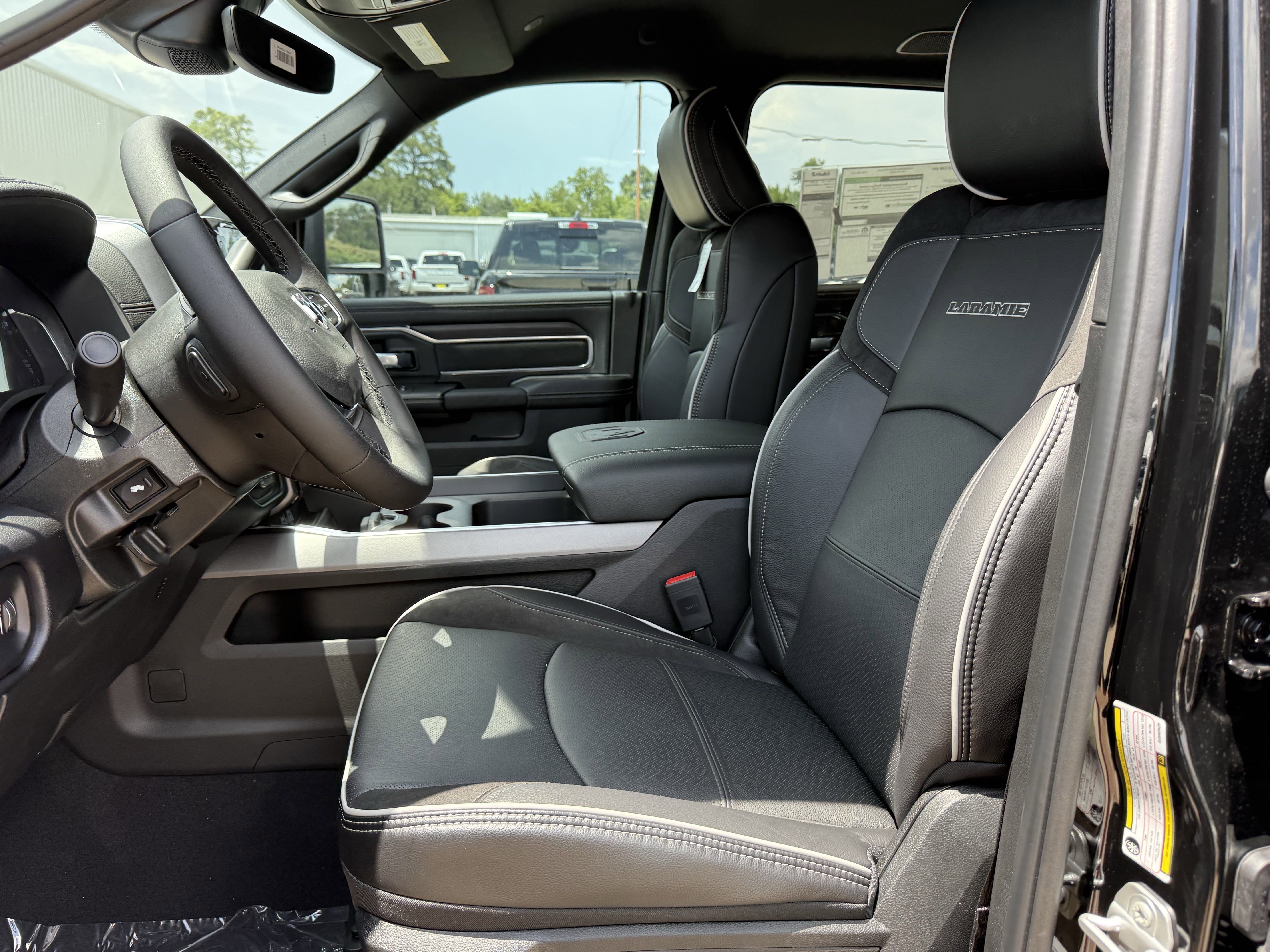 2025 RAM 2500 LARAMIE