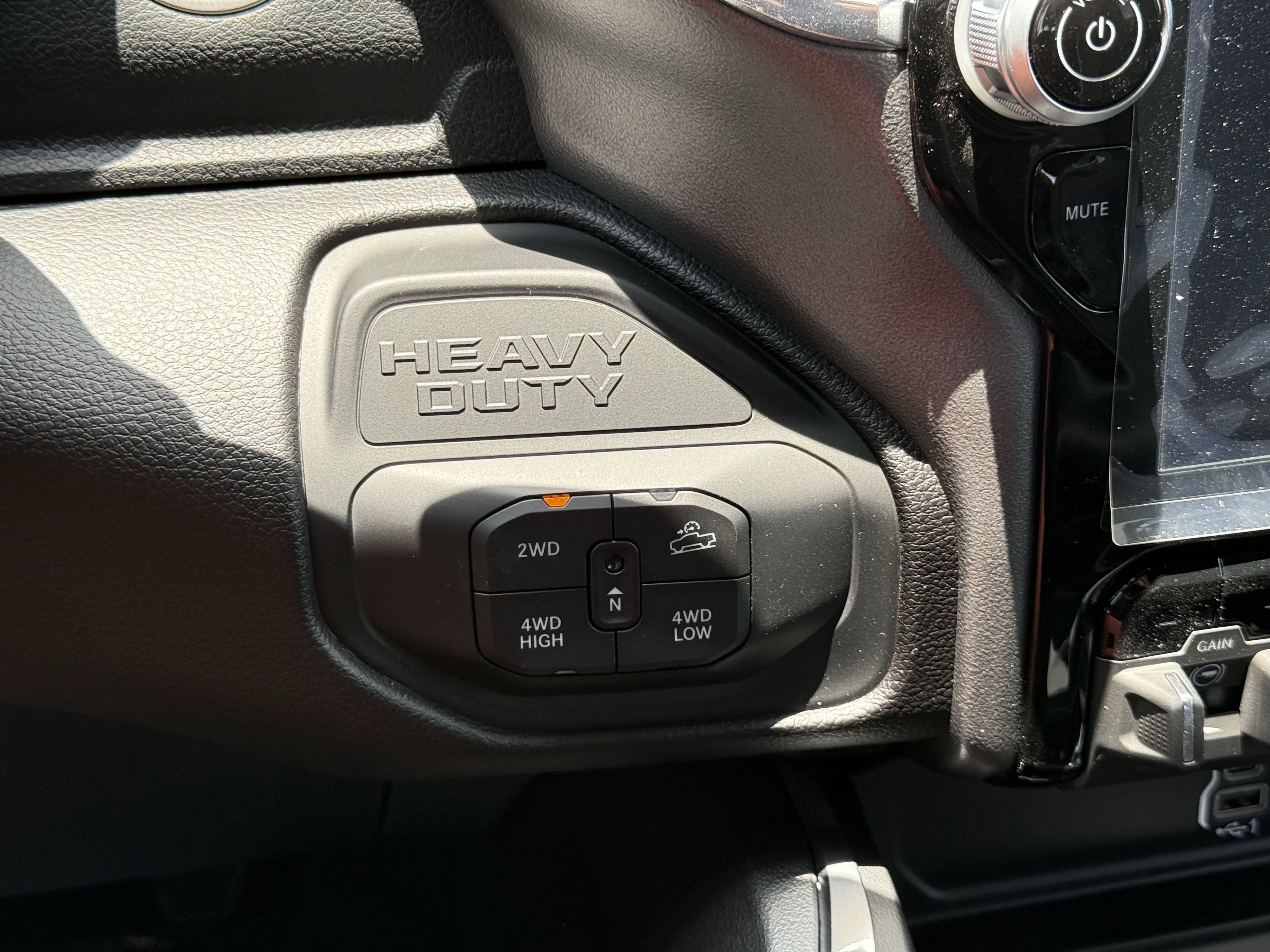 2025 RAM 2500 LARAMIE