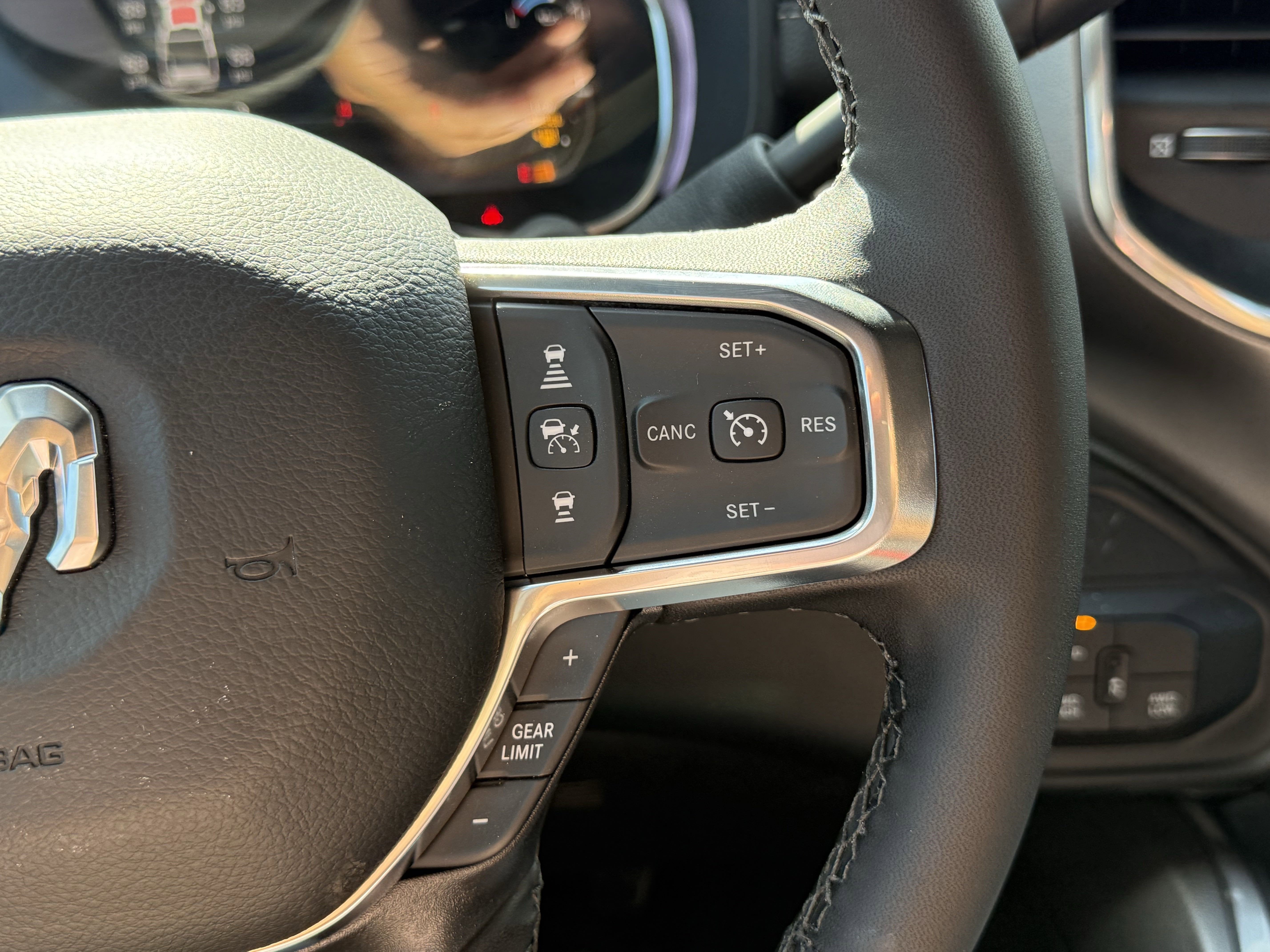 2025 RAM 2500 LARAMIE