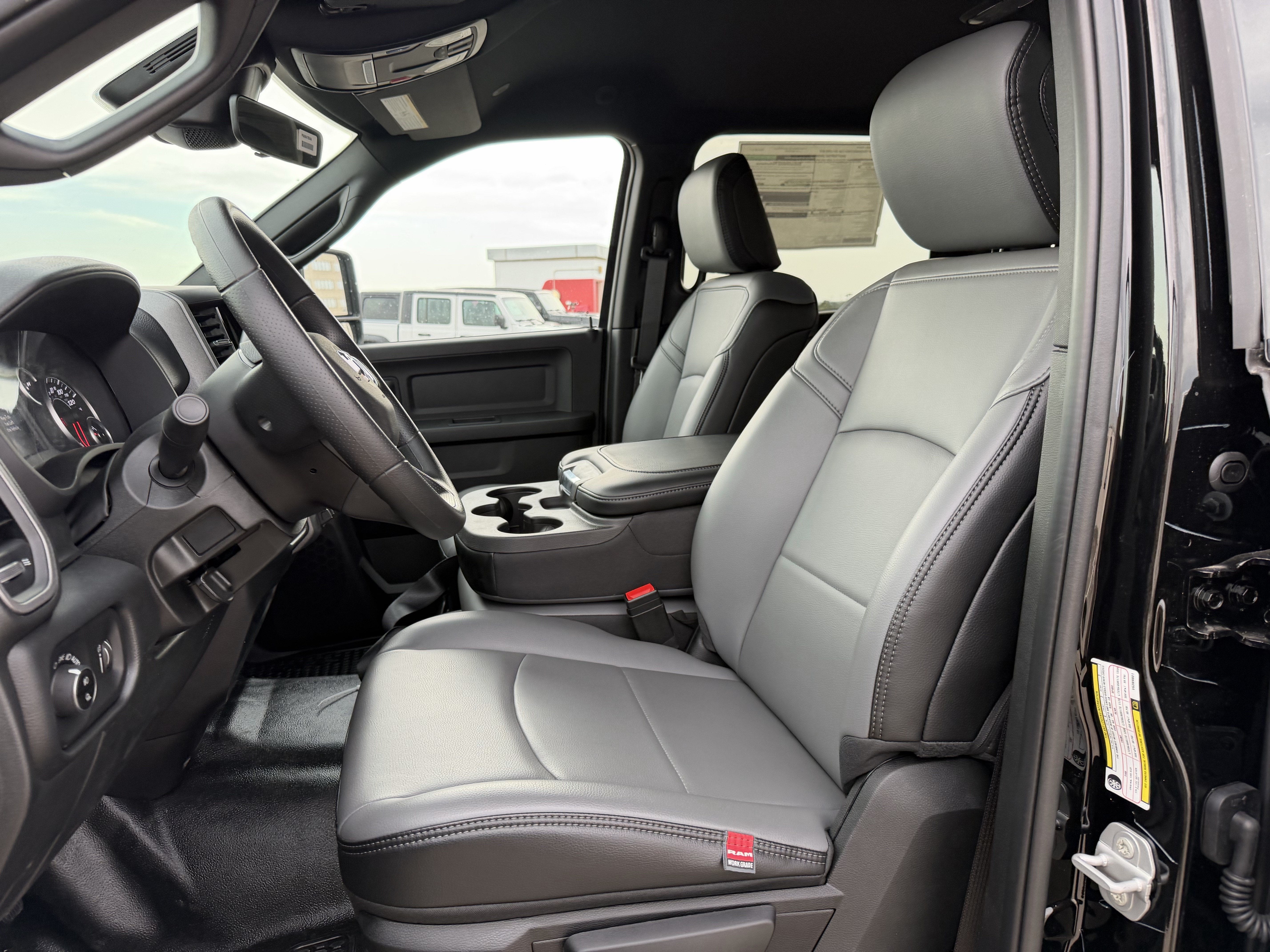 2027 RAM 3500 Tradesman