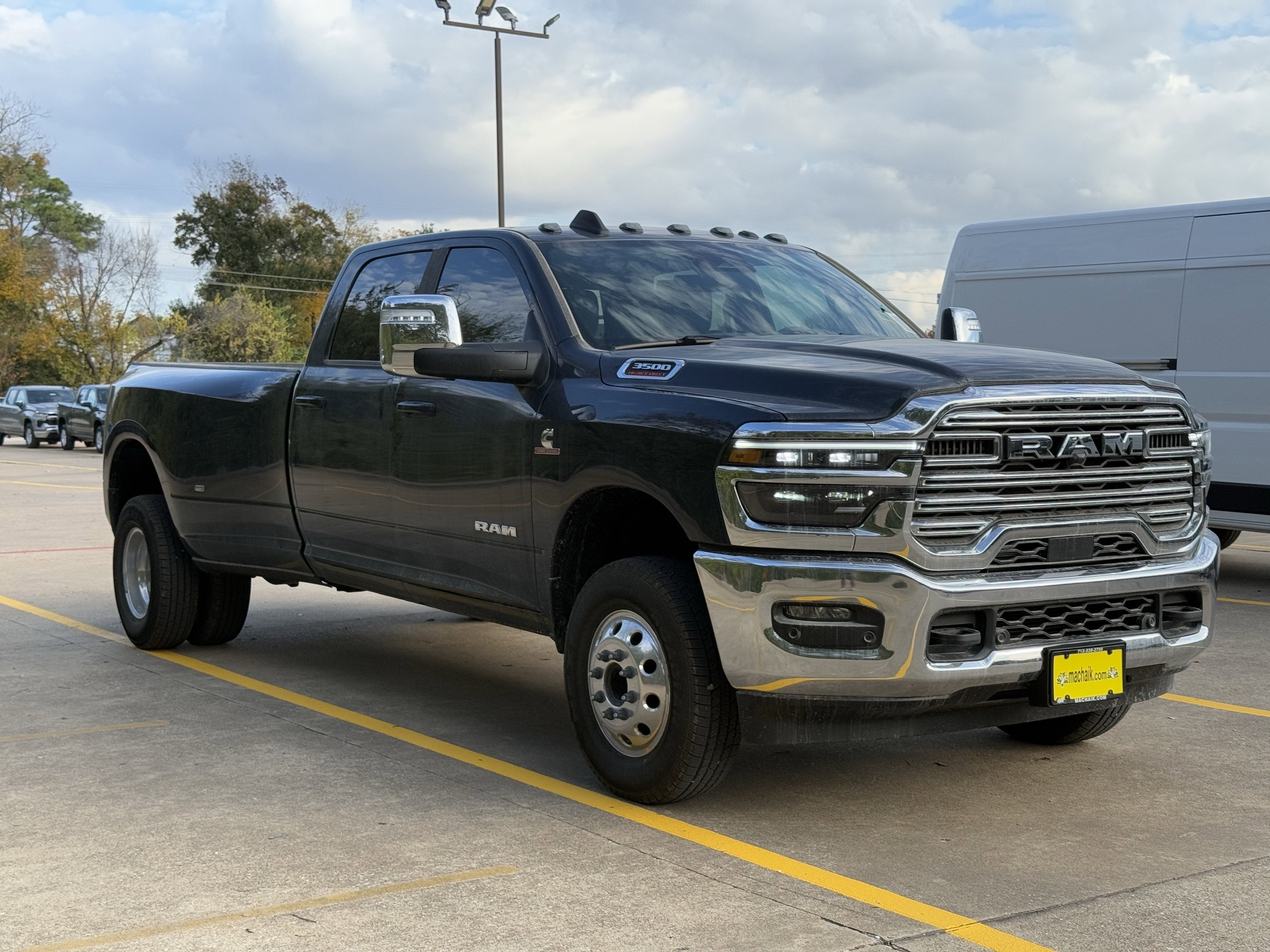 2026 RAM 3500 LARAMIE